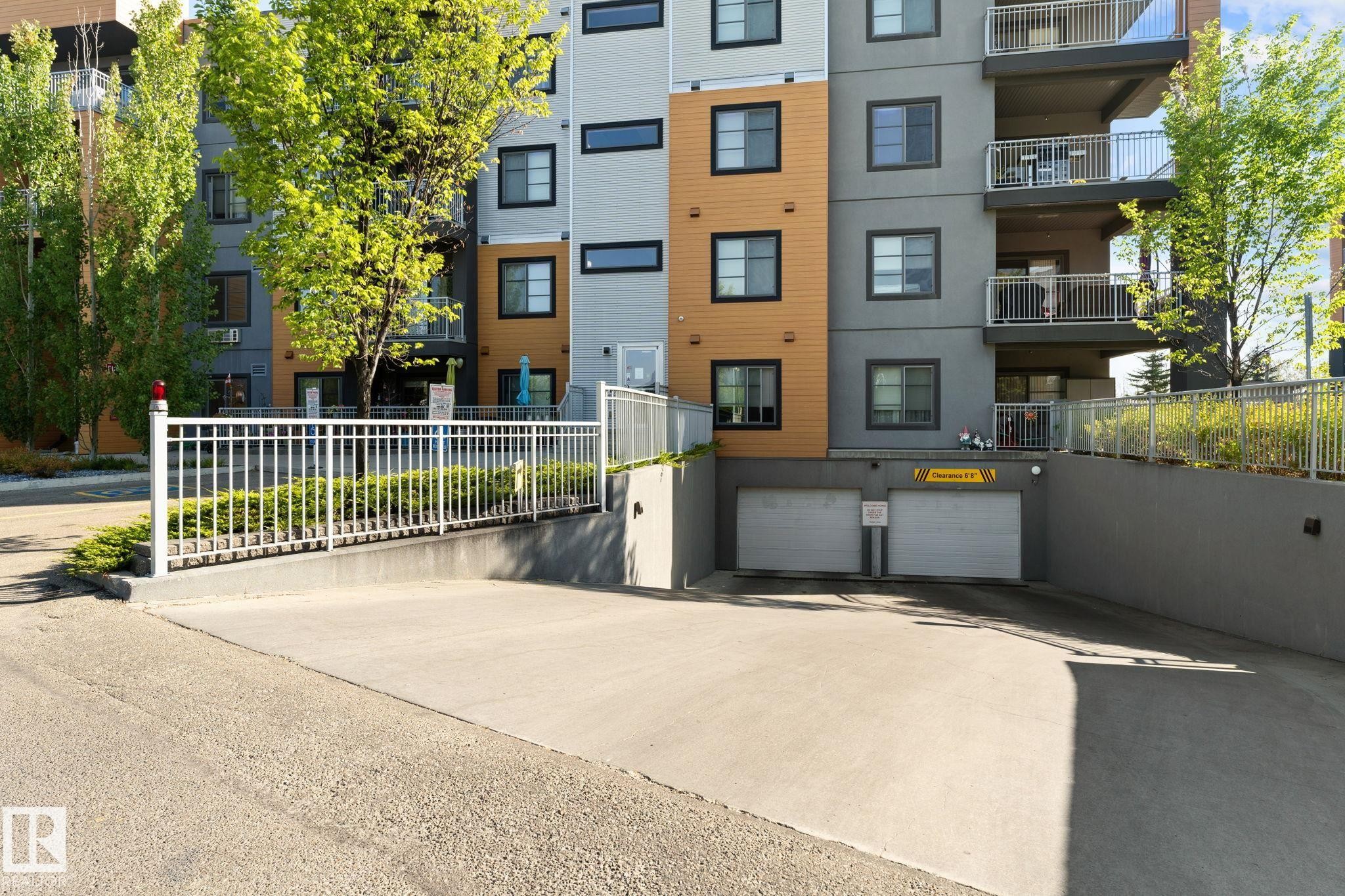 












414 507 ALBANY Way

,
Edmonton,




AB
T6V 0L9

