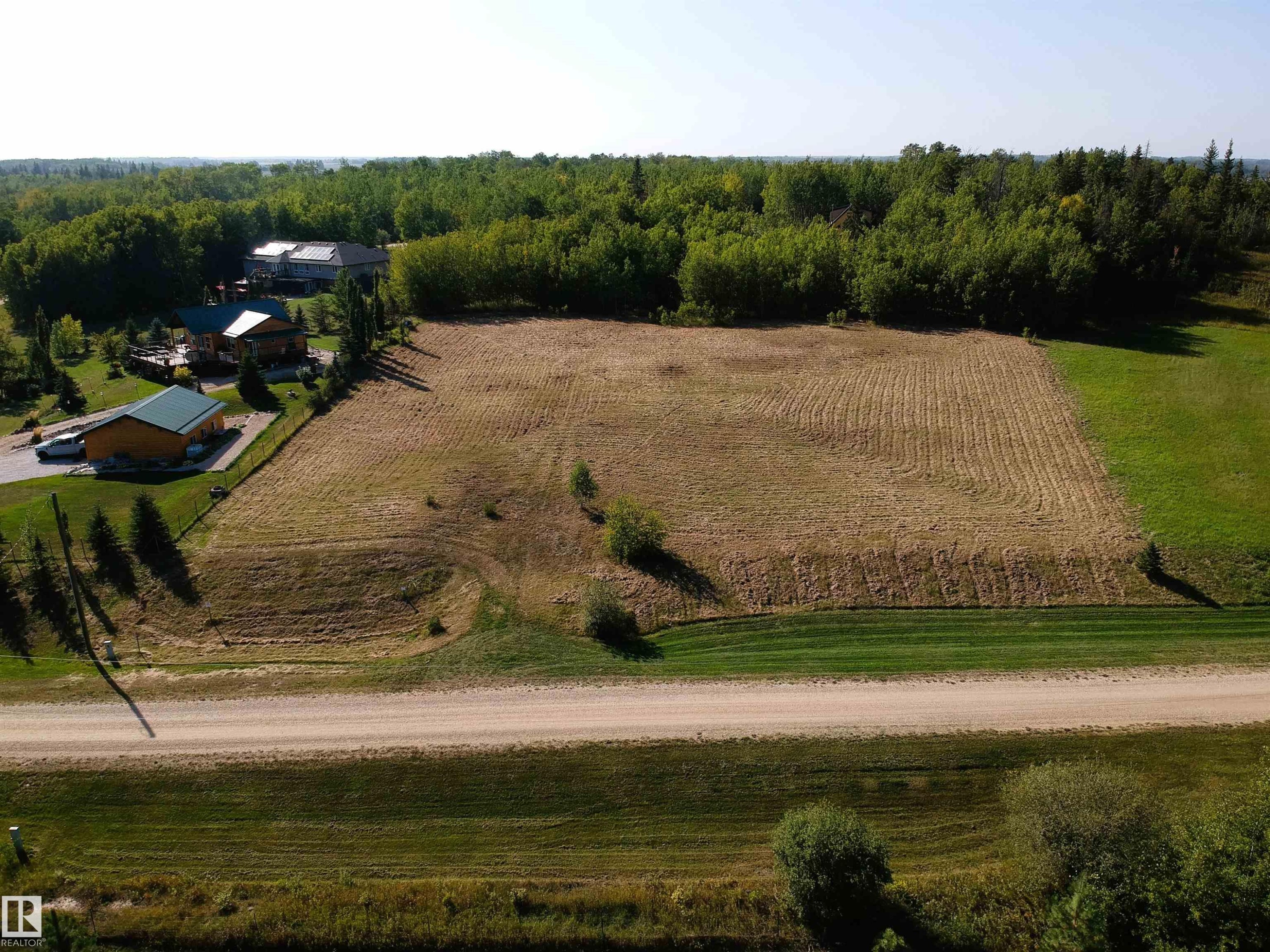 












7 56110 RGE ROAD 13

,
Rural Lac Ste. Anne County,







AB
T0E 1V0

