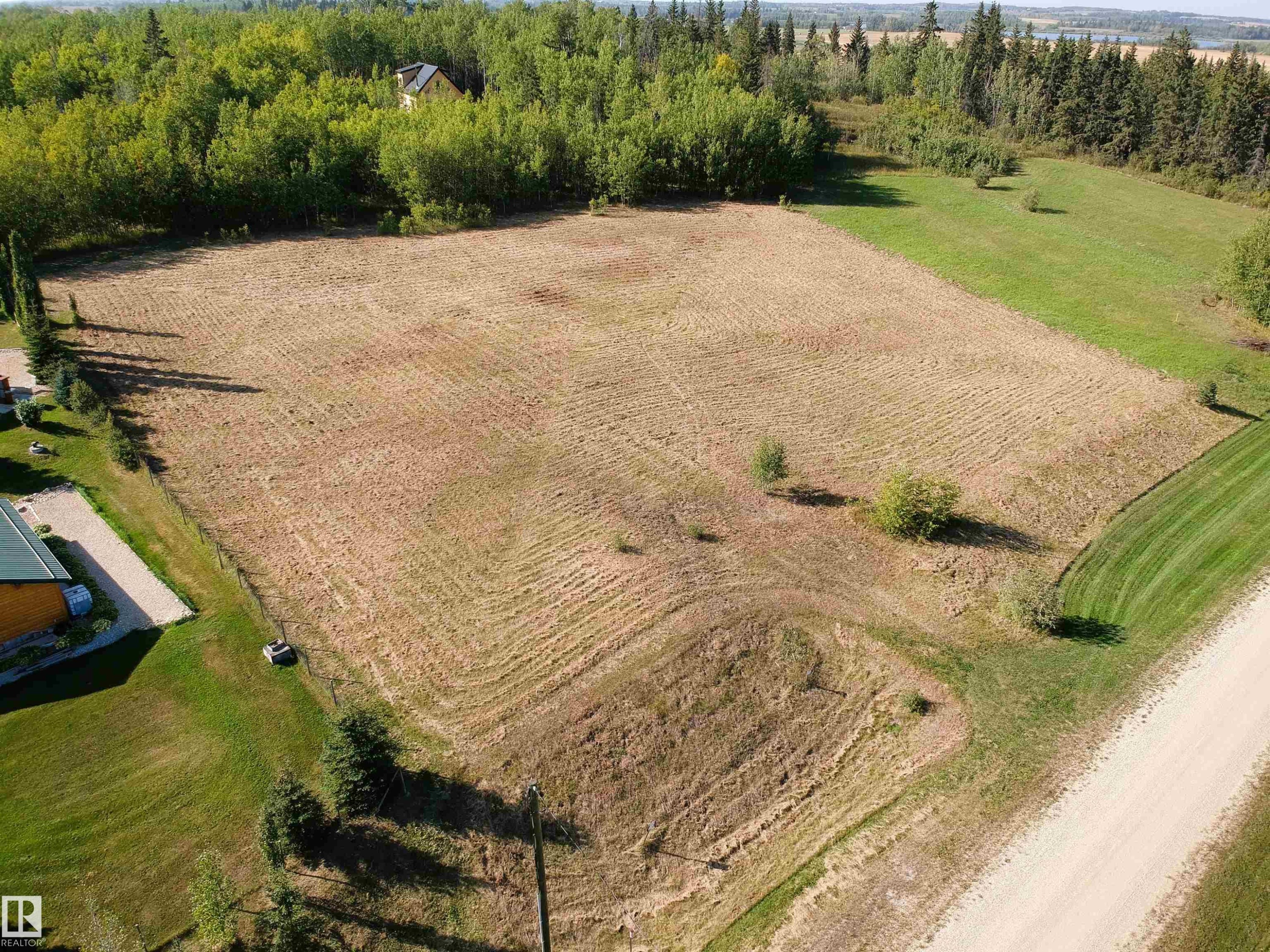 












7 56110 RGE ROAD 13

,
Rural Lac Ste. Anne County,







AB
T0E 1V0

