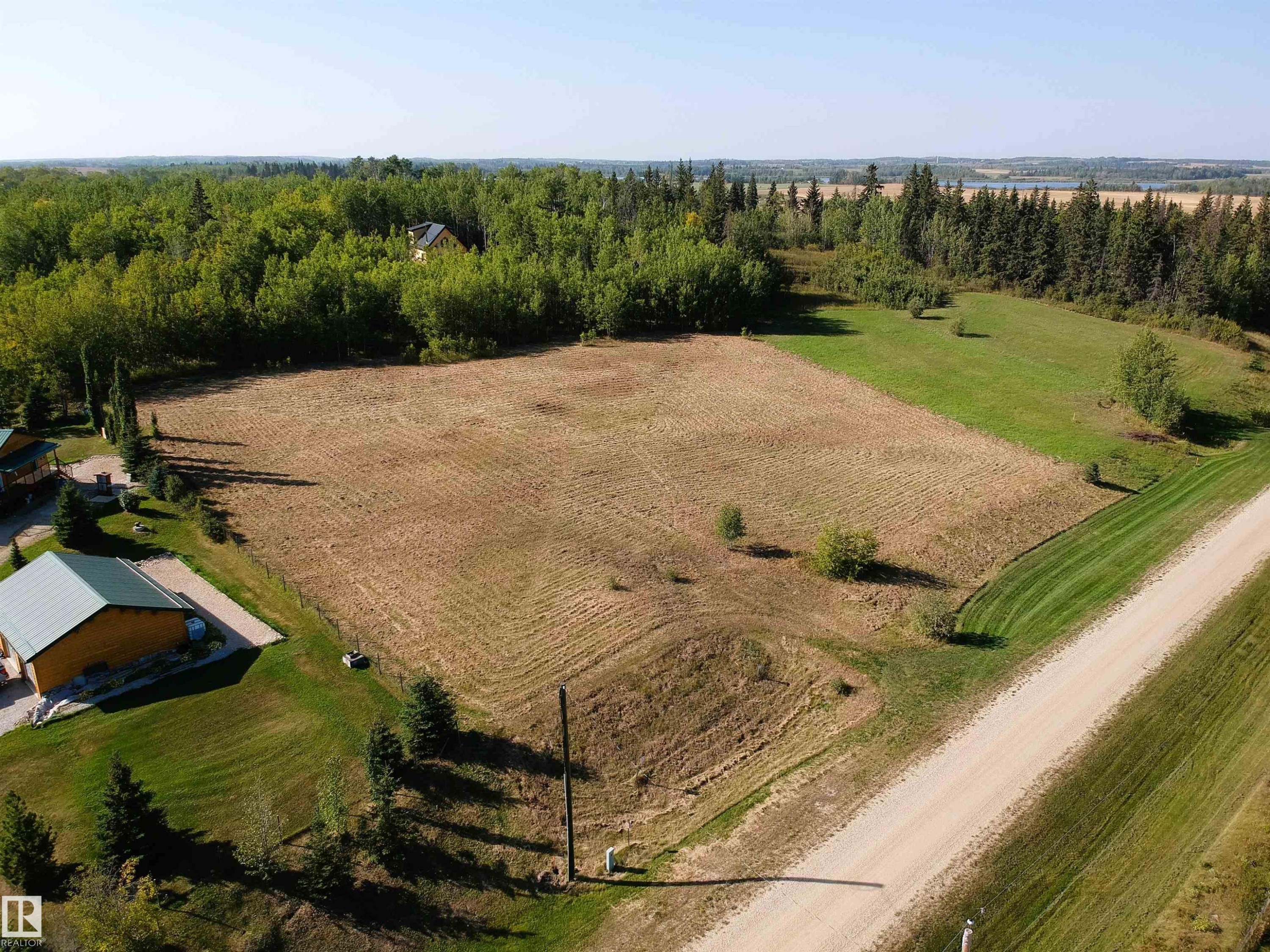 












7 56110 RGE ROAD 13

,
Rural Lac Ste. Anne County,







AB
T0E 1V0

