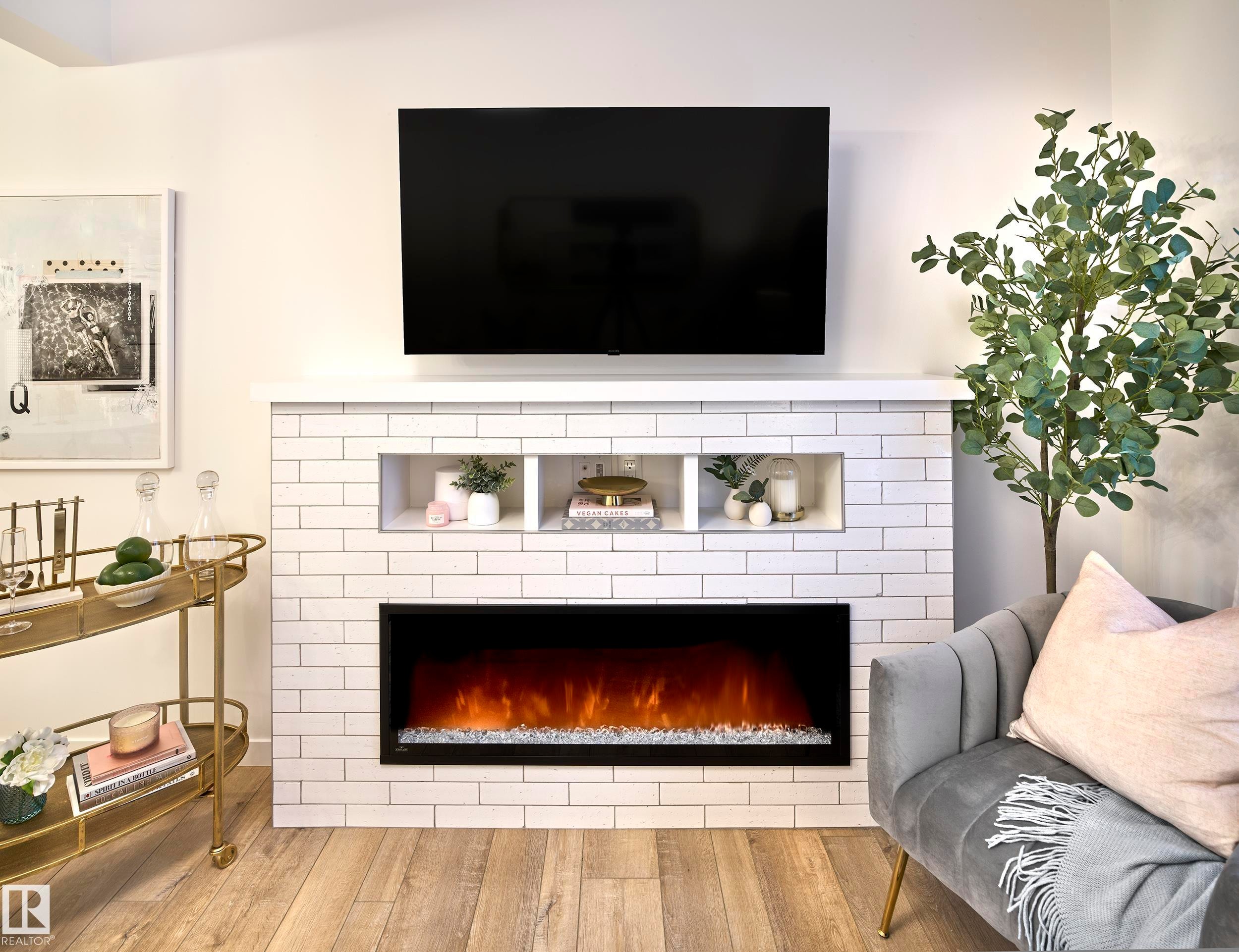 












37 1025 SECORD Promenade

,
Edmonton,




AB
T5T 4A4

