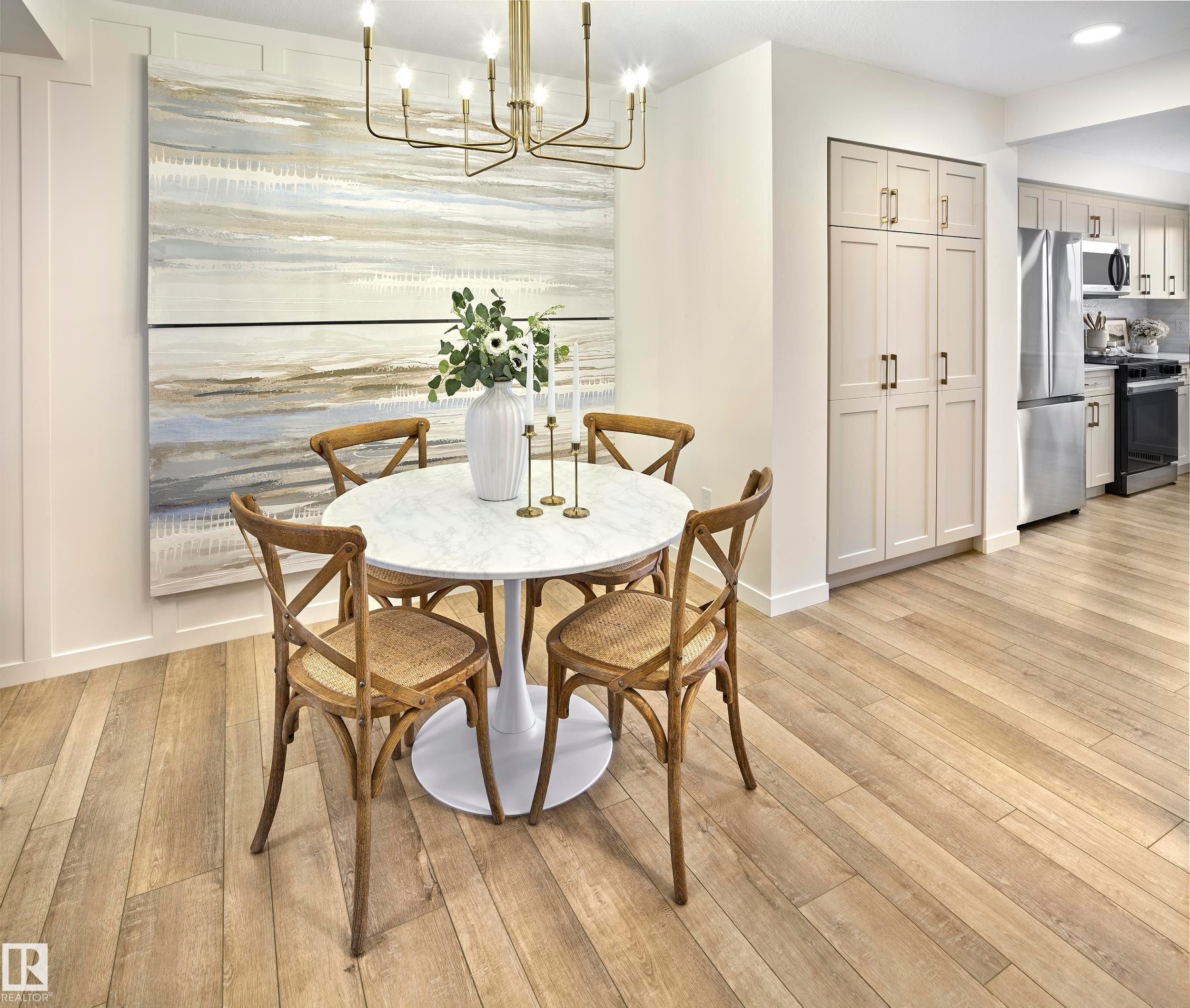 












37 1025 SECORD Promenade

,
Edmonton,




AB
T5T 4A4

