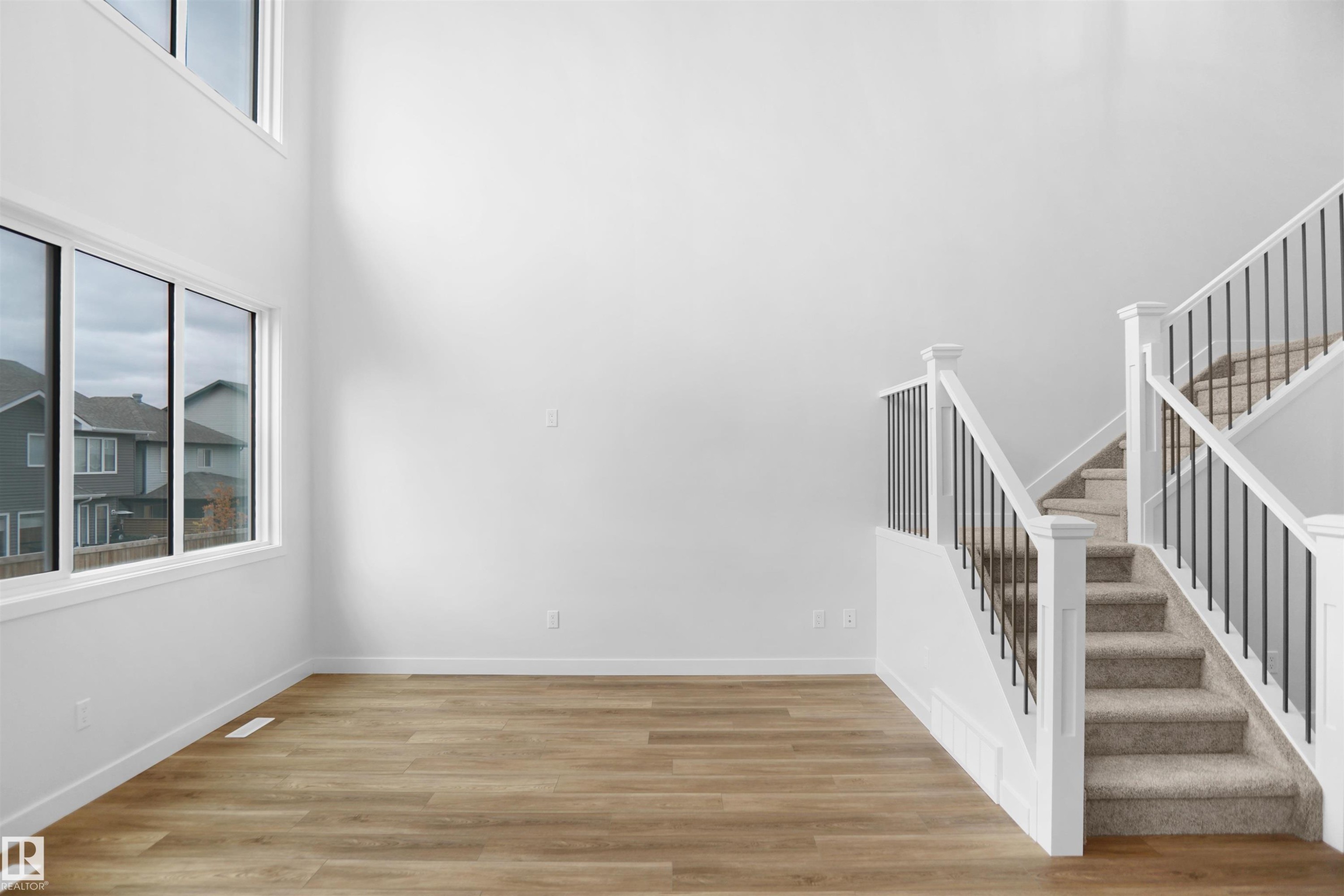 












133 SUNLAND Way

,
Sherwood Park,




AB
T8H 2Y7

