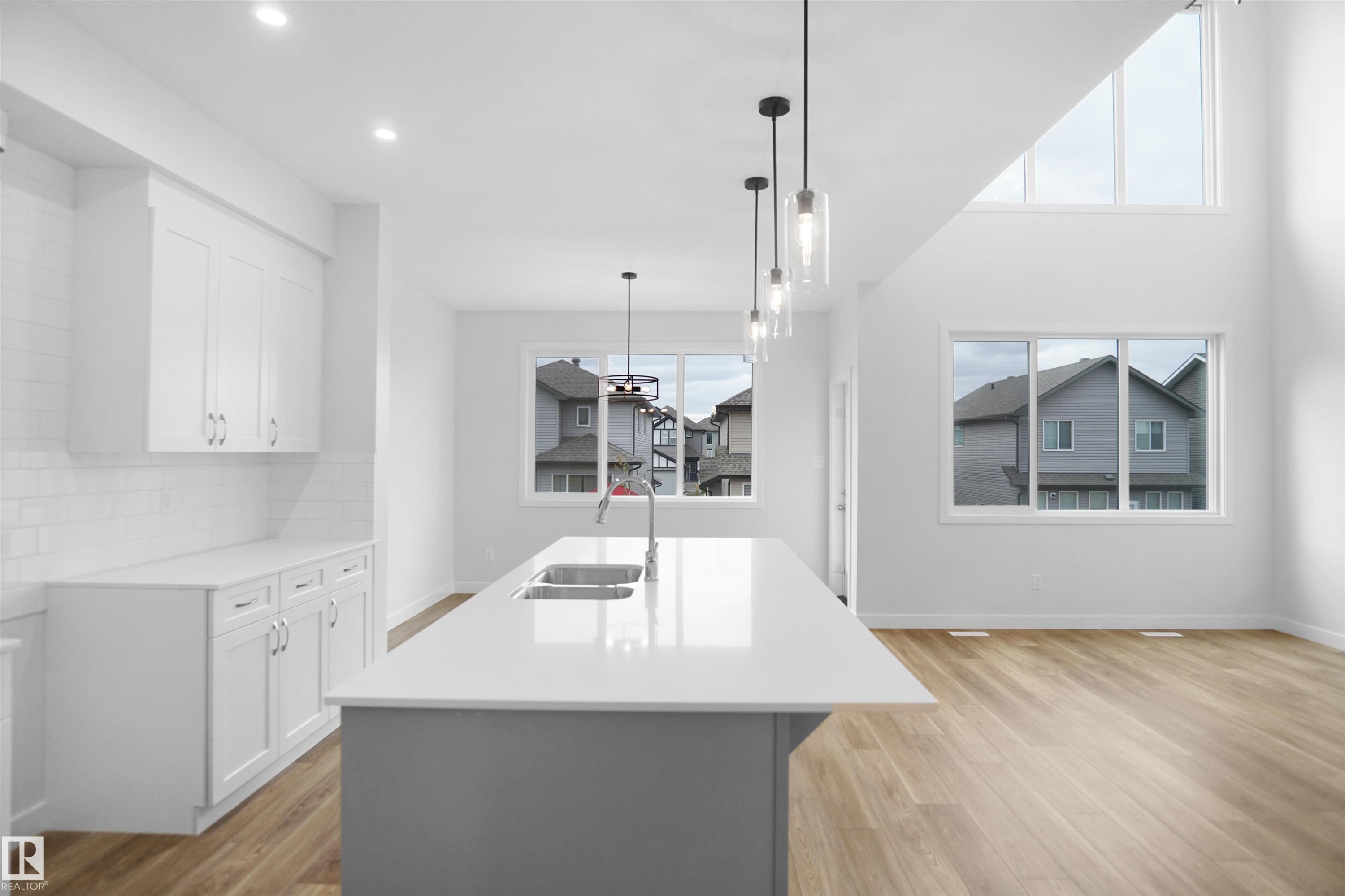 












133 SUNLAND Way

,
Sherwood Park,




AB
T8H 2Y7

