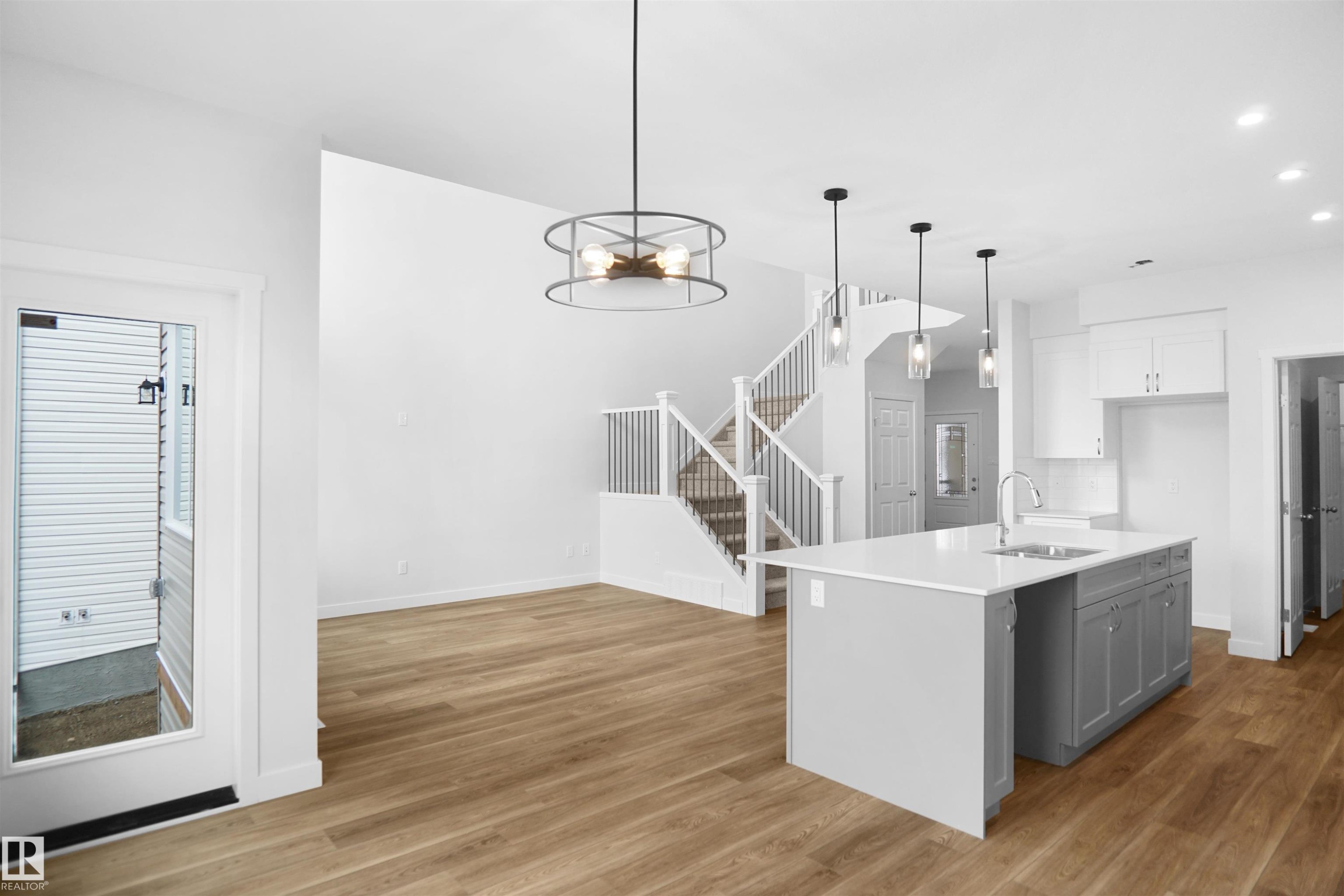 












133 SUNLAND Way

,
Sherwood Park,




AB
T8H 2Y7

