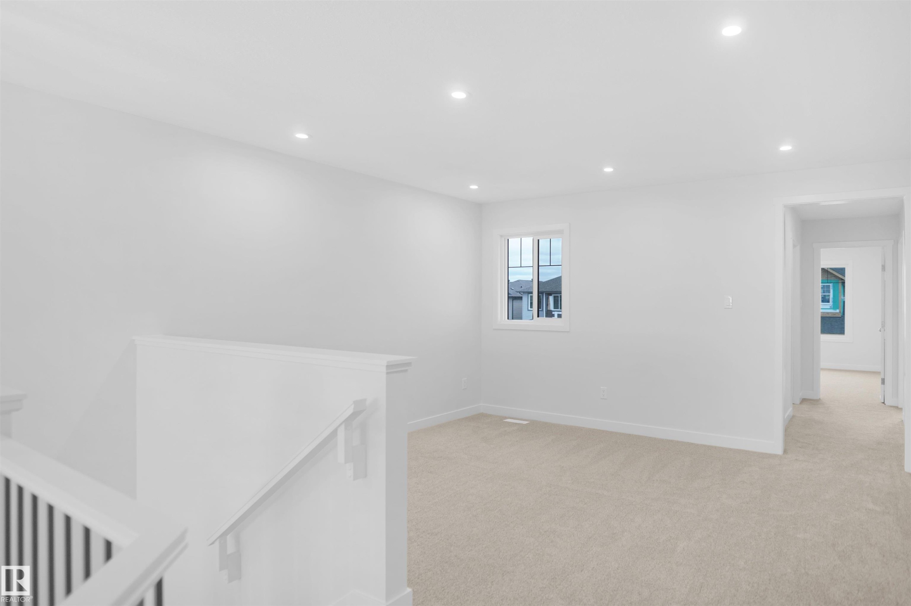 












133 SUNLAND Way

,
Sherwood Park,




AB
T8H 2Y7

