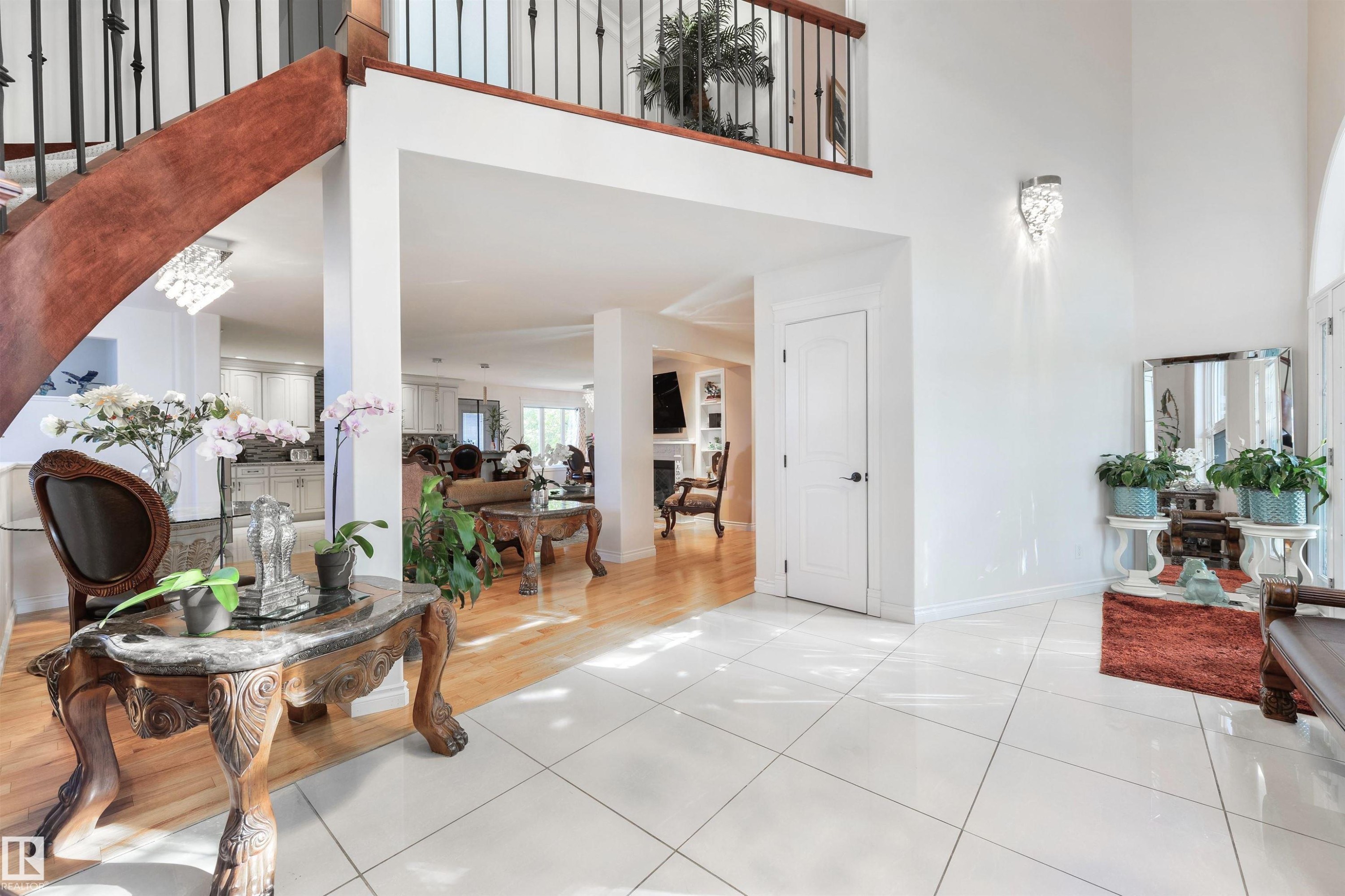 












9720 65 Avenue

,
Edmonton,




AB
T6E 0K6

