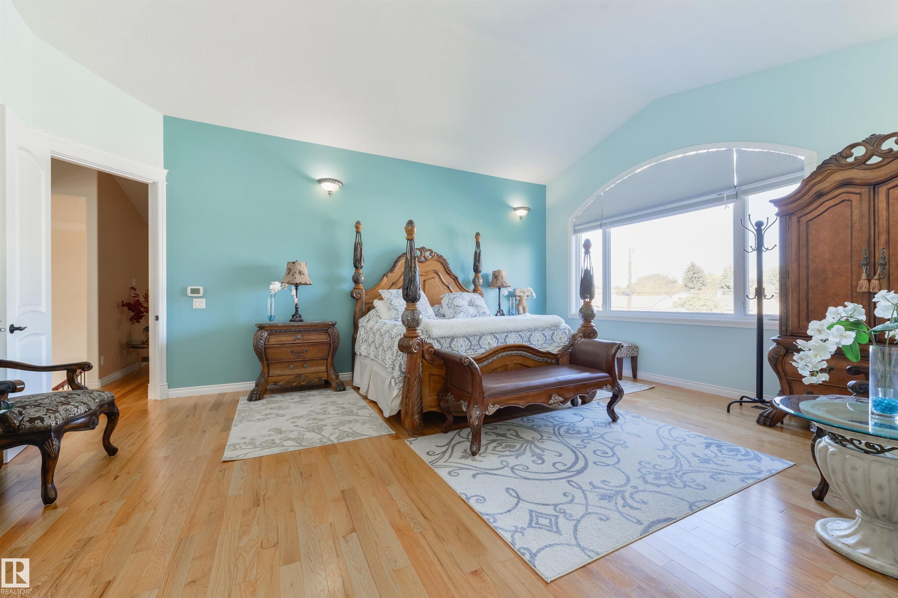 












9720 65 Avenue

,
Edmonton,




AB
T6E 0K6

