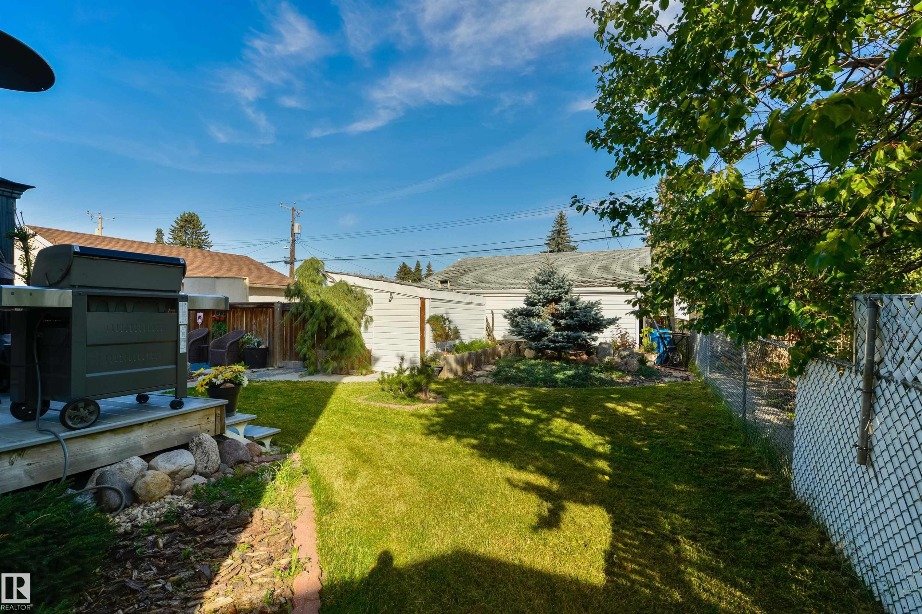 












9720 65 Avenue

,
Edmonton,




AB
T6E 0K6

