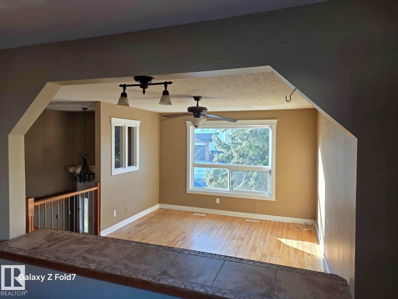 












3428 143 Avenue

,
Edmonton,




AB
T5Y 1H7

