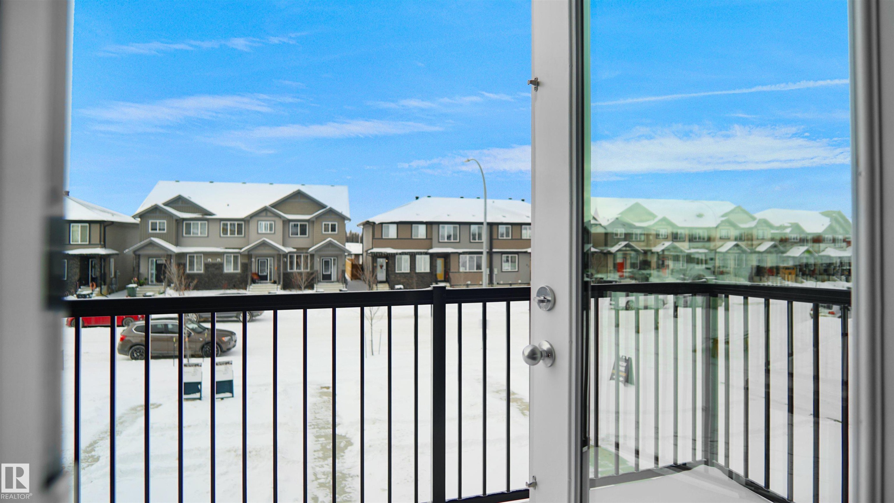 












938 19 Avenue

,
Edmonton,




AB
T6T 1J1

