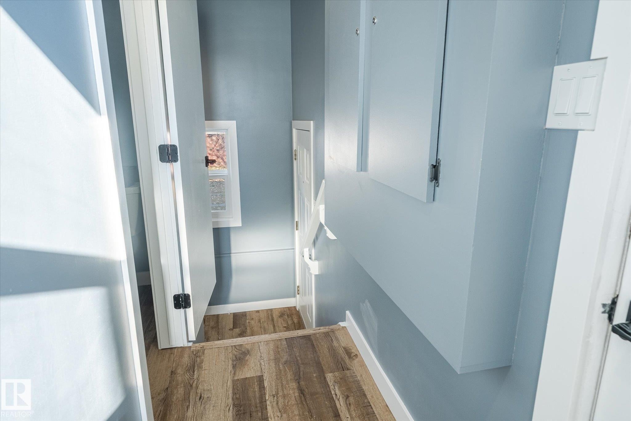 












12707 92 Street

,
Edmonton,




AB
T5E 3R3

