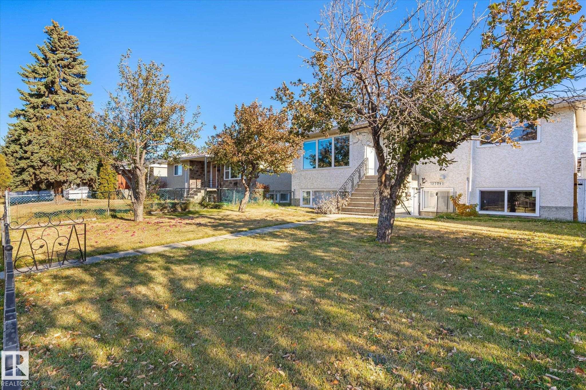 












12707 92 Street

,
Edmonton,




AB
T5E 3R3

