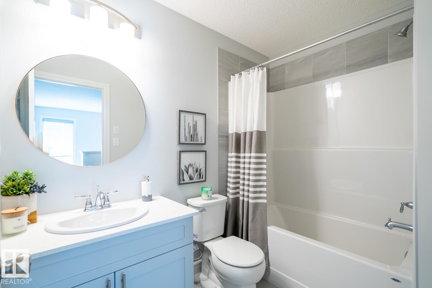 












2262 194A Street

,
Edmonton,




AB
T6M 1P7

