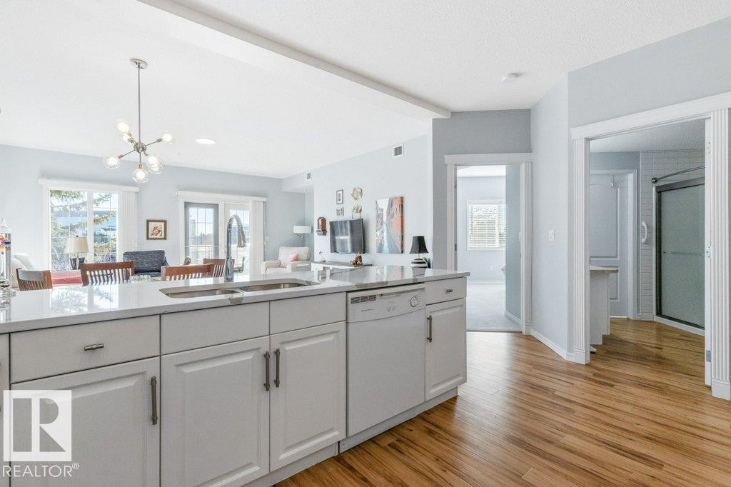 












259 2750 55 Street

,
Edmonton,




AB
T6L 7H5

