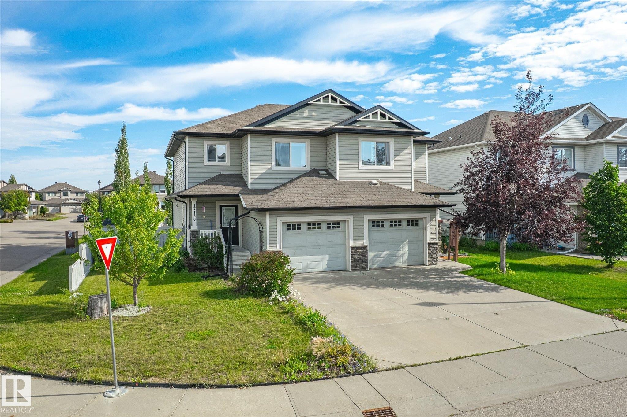 












17130 7A Avenue

,
Edmonton,




AB
T6W 0M5


