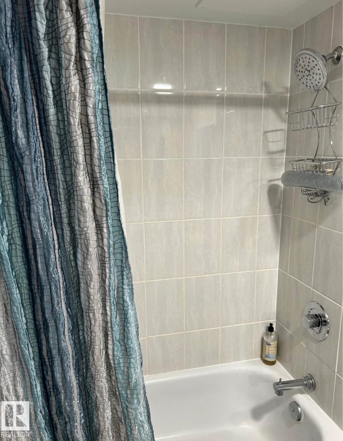 












1703 9918 101 Street

,
Edmonton,




AB
T5K 2L1

