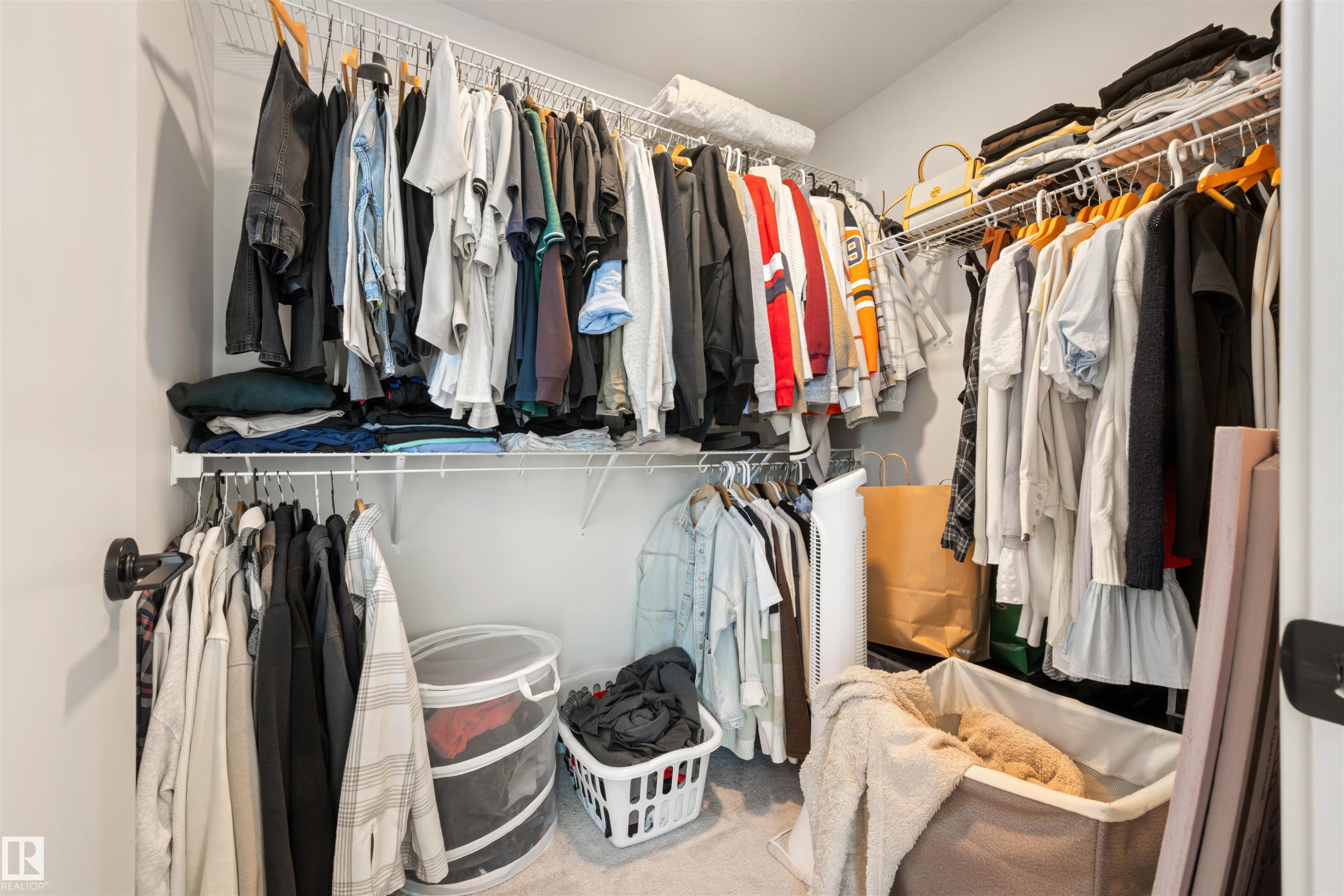 












459 39 Street

,
Edmonton,




AB
T6X 2X9

