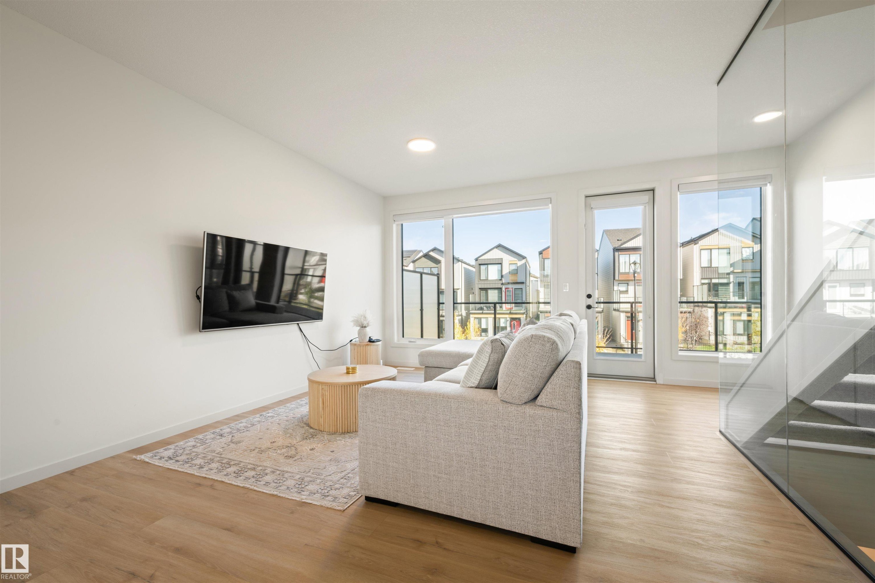 












459 39 Street

,
Edmonton,




AB
T6X 2X9

