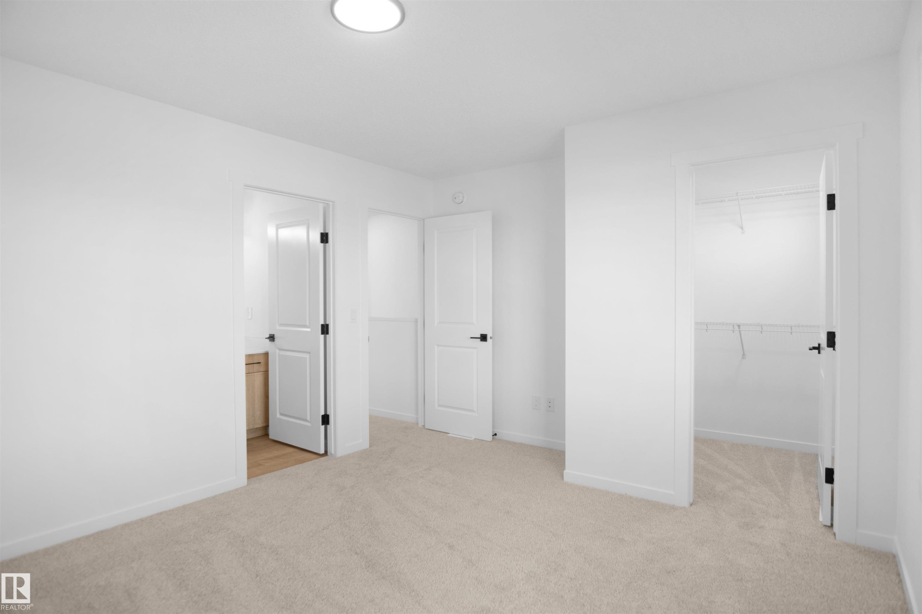 












4189 Kinglet Drive

,
Edmonton,




AB
T5S 0N8

