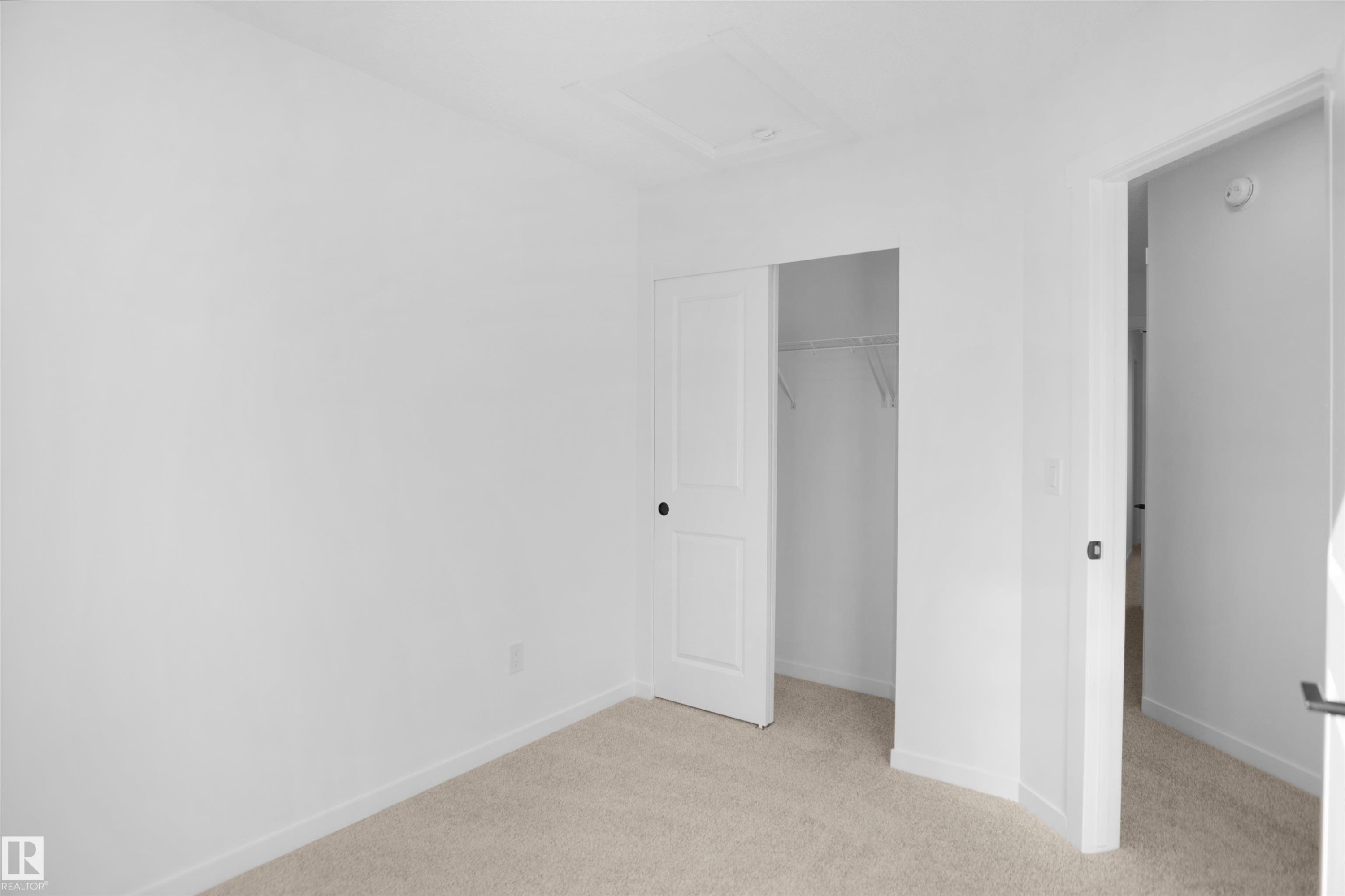 












4189 Kinglet Drive

,
Edmonton,




AB
T5S 0N8

