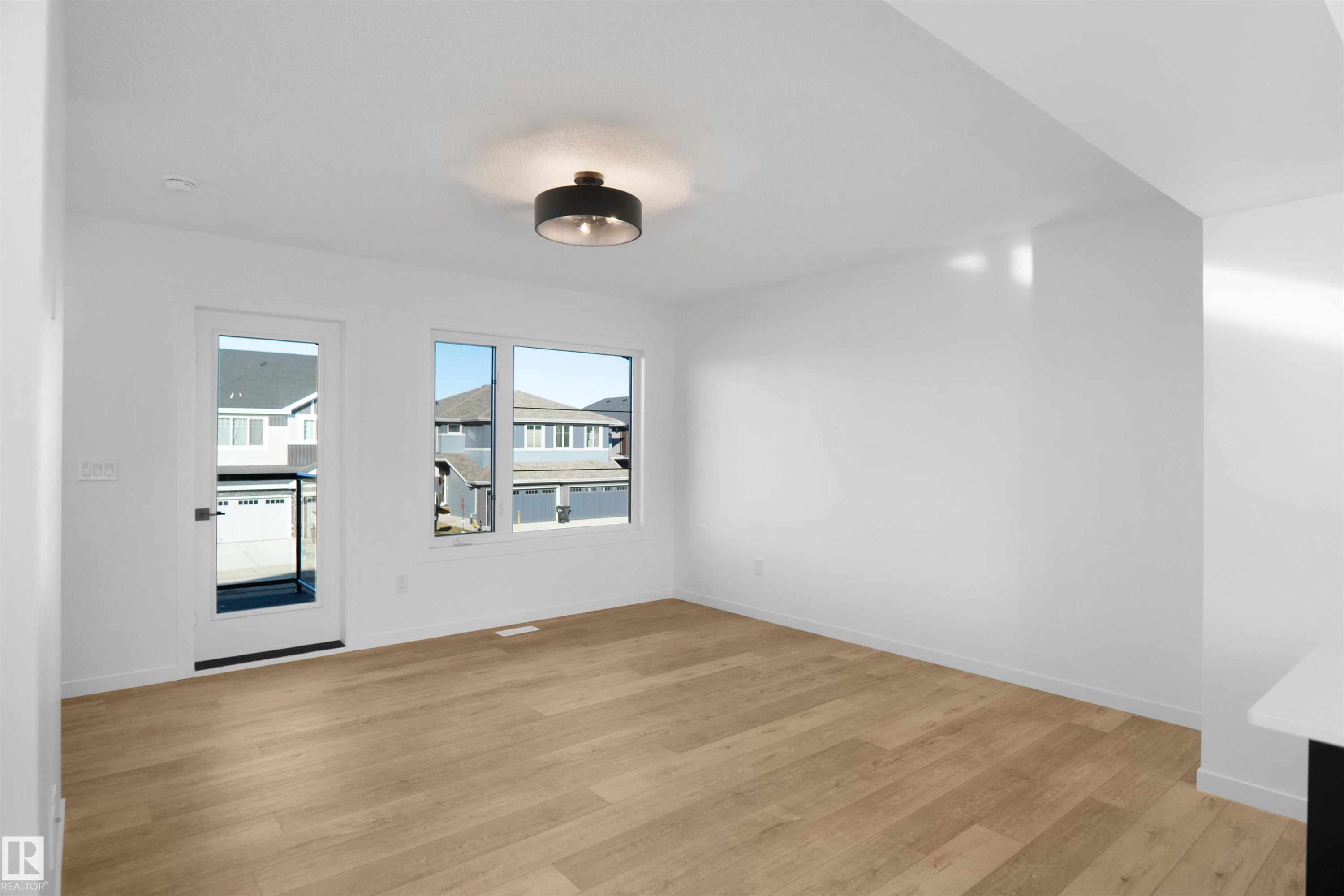 












4189 Kinglet Drive

,
Edmonton,




AB
T5S 0N8

