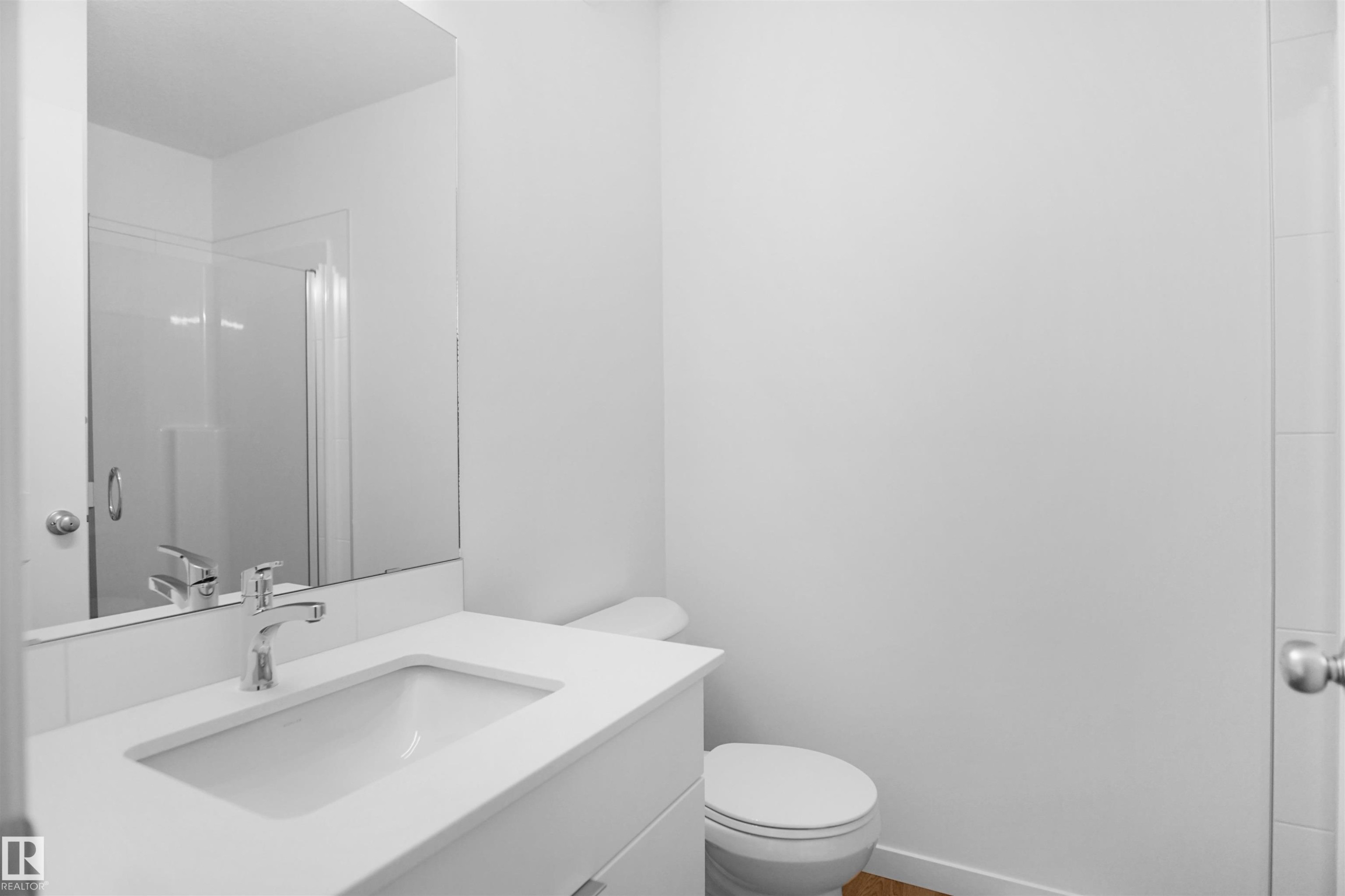 












2107 210 Street

,
Edmonton,




AB
T5S 0T1

