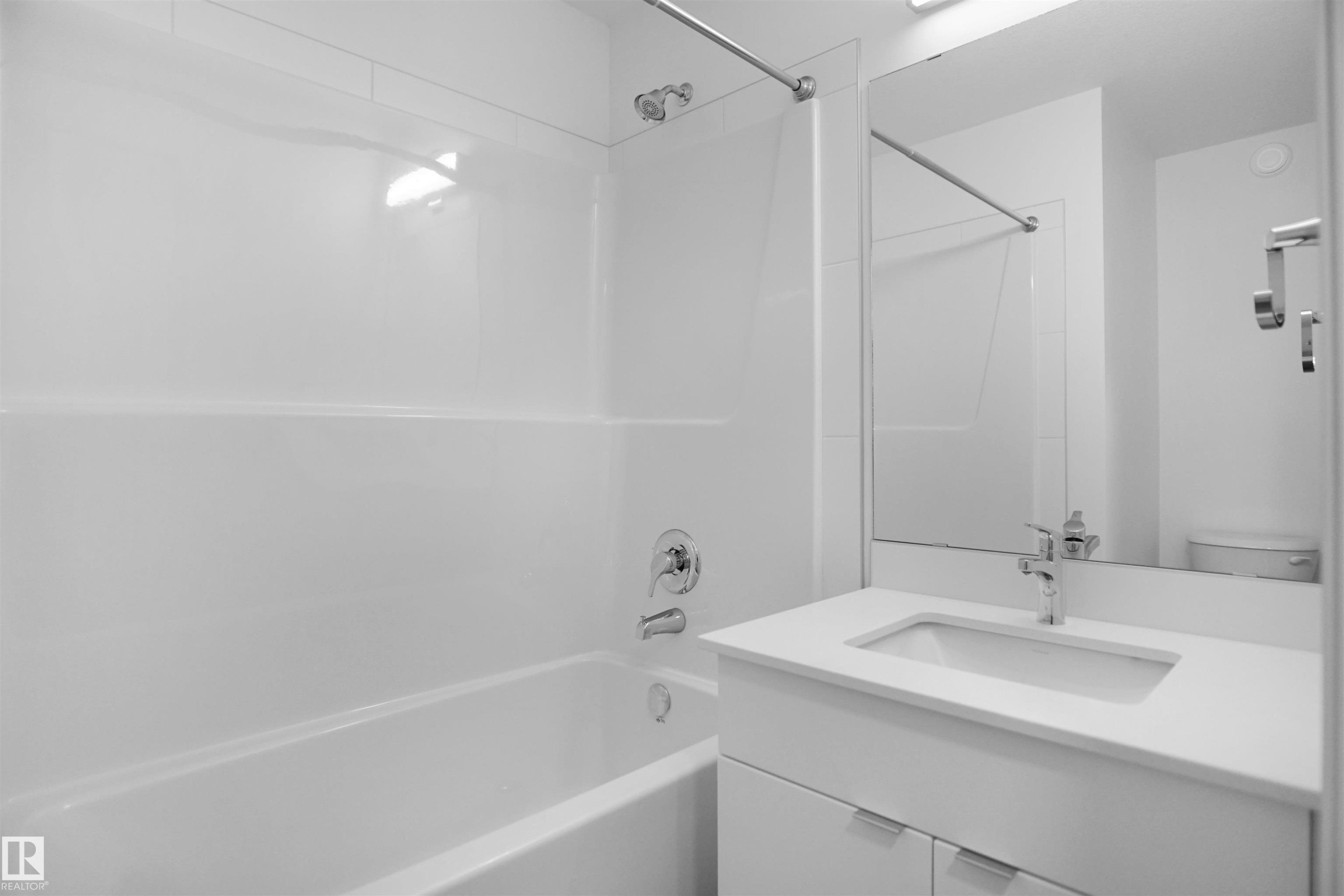 












2107 210 Street

,
Edmonton,




AB
T5S 0T1

