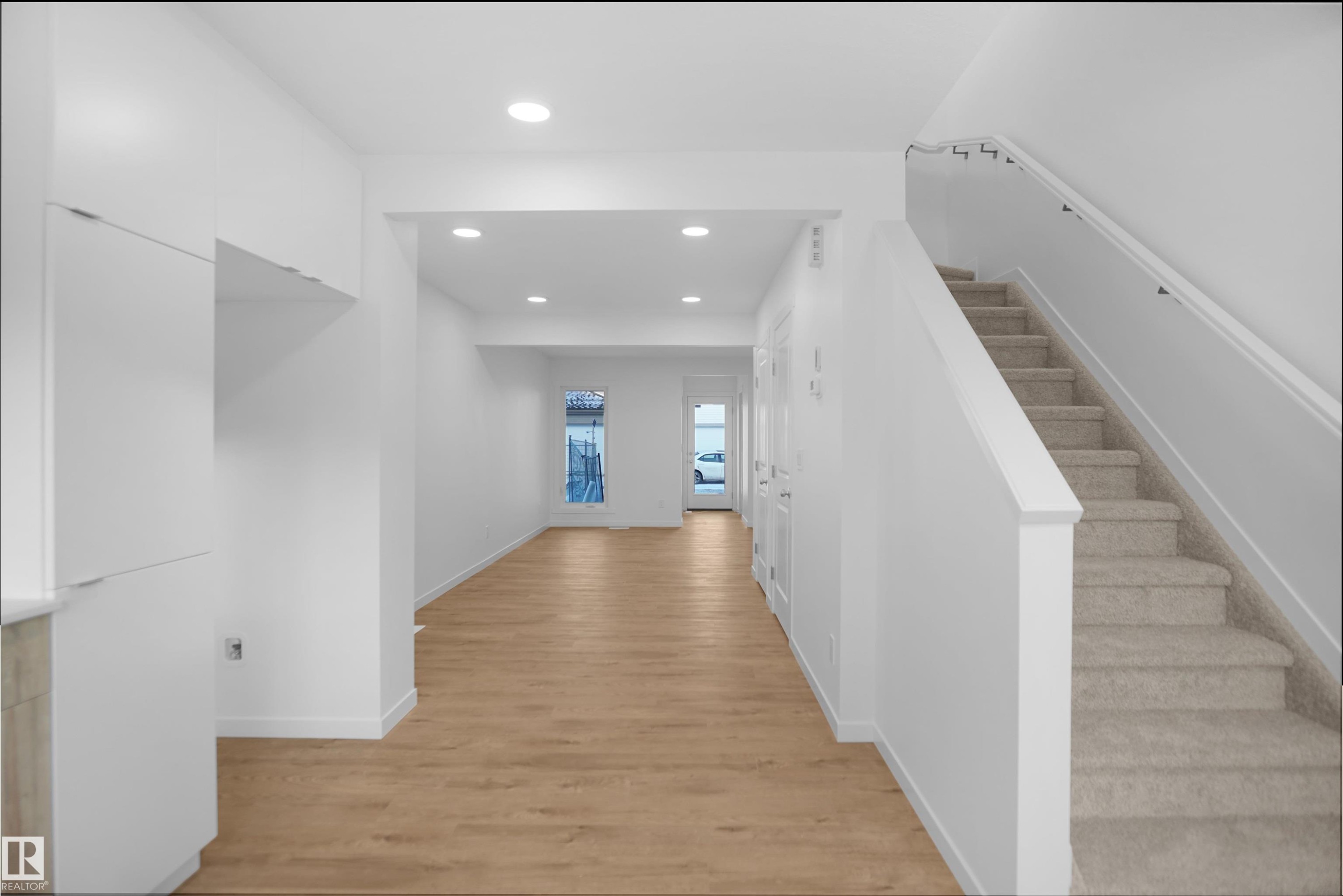 












2107 210 Street

,
Edmonton,




AB
T5S 0T1

