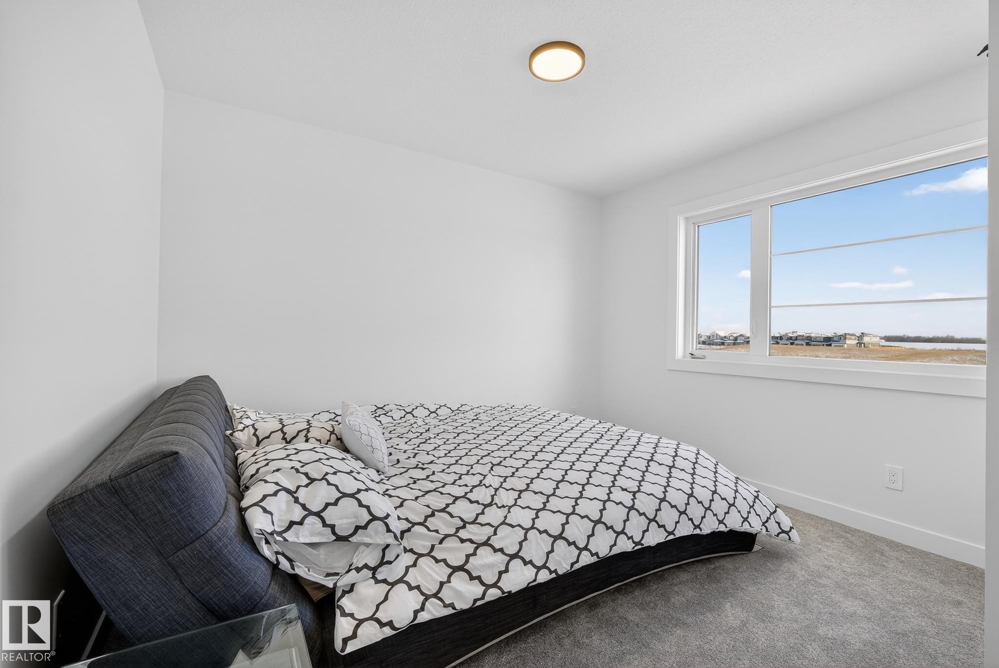 












6 ELDRIDGE Point(e)

,
St. Albert,




AB
T8N 8C3

