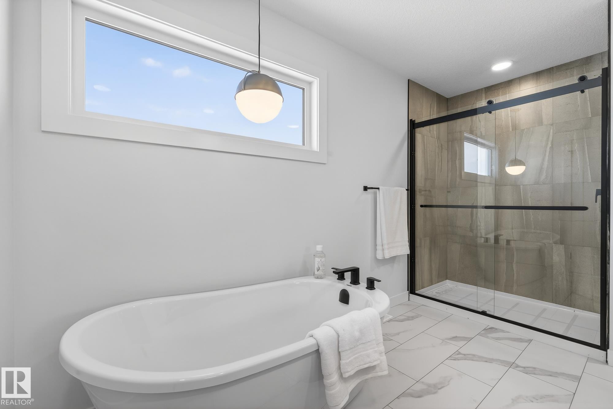 












6 ELDRIDGE Point(e)

,
St. Albert,




AB
T8N 8C3

