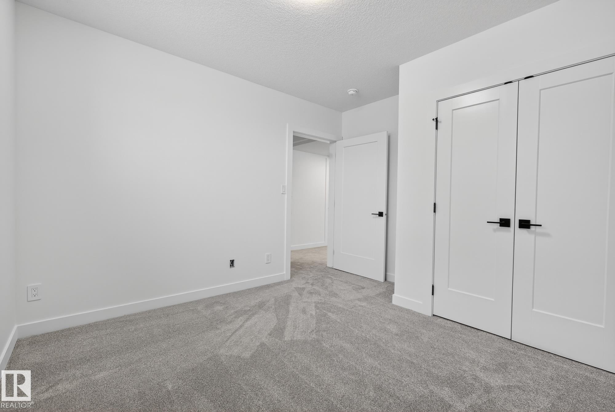 












6 ELDRIDGE Point(e)

,
St. Albert,




AB
T8N 8C3

