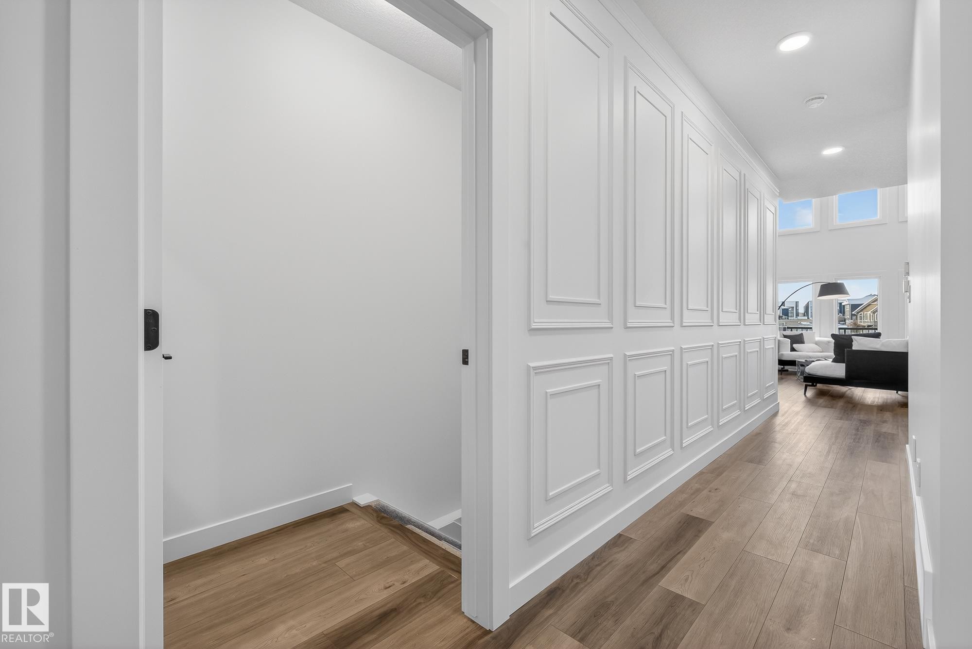 












6 ELDRIDGE Point(e)

,
St. Albert,




AB
T8N 8C3

