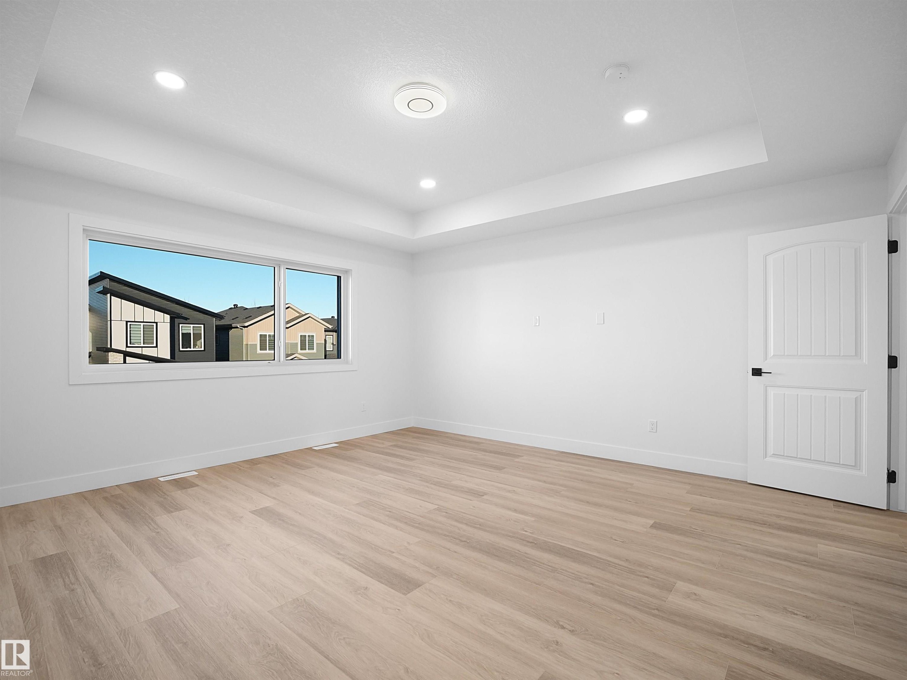 












6907 169 Avenue

,
Edmonton,




AB
T5Z 0H2

