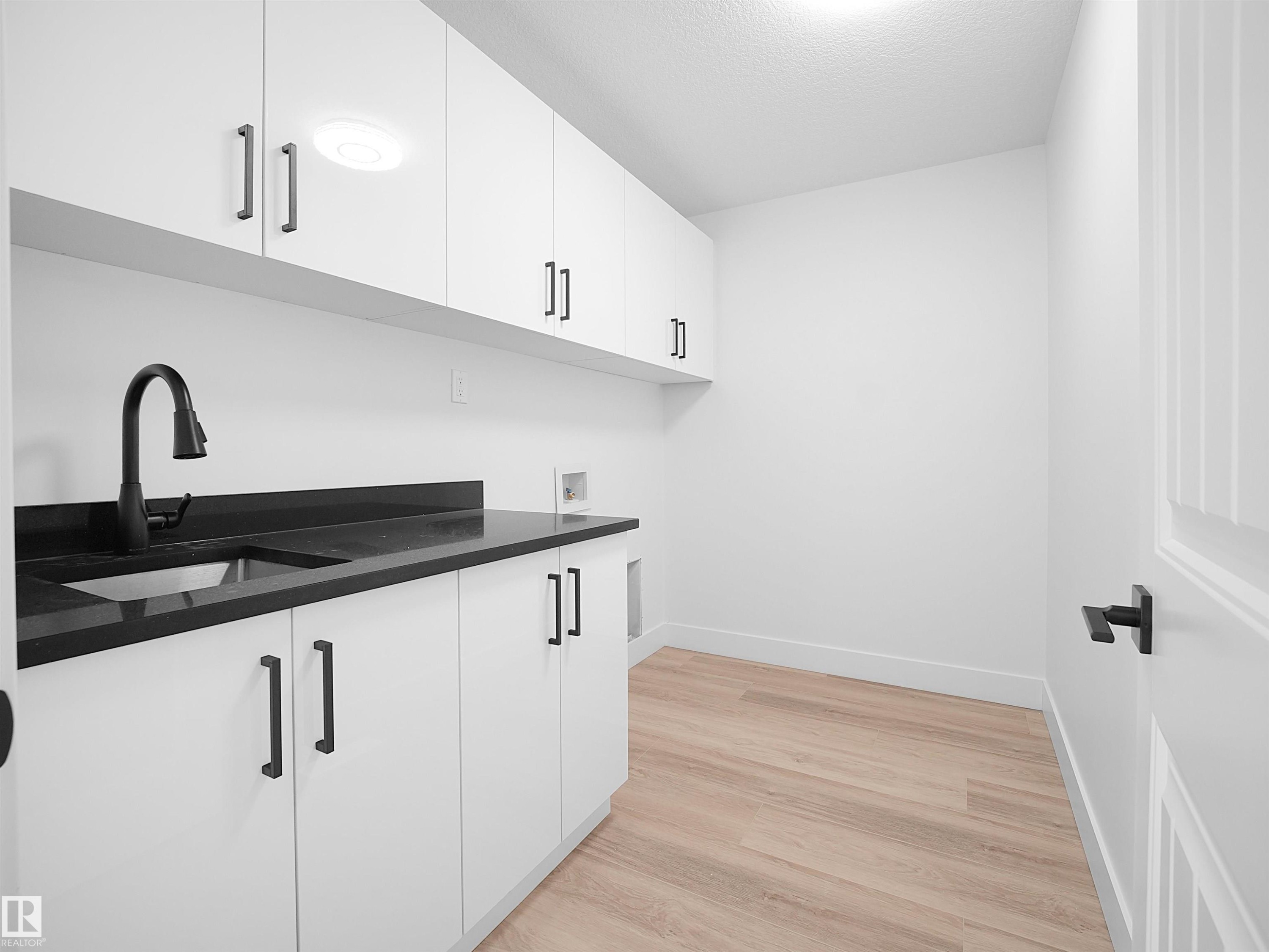 












6907 169 Avenue

,
Edmonton,




AB
T5Z 0H2

