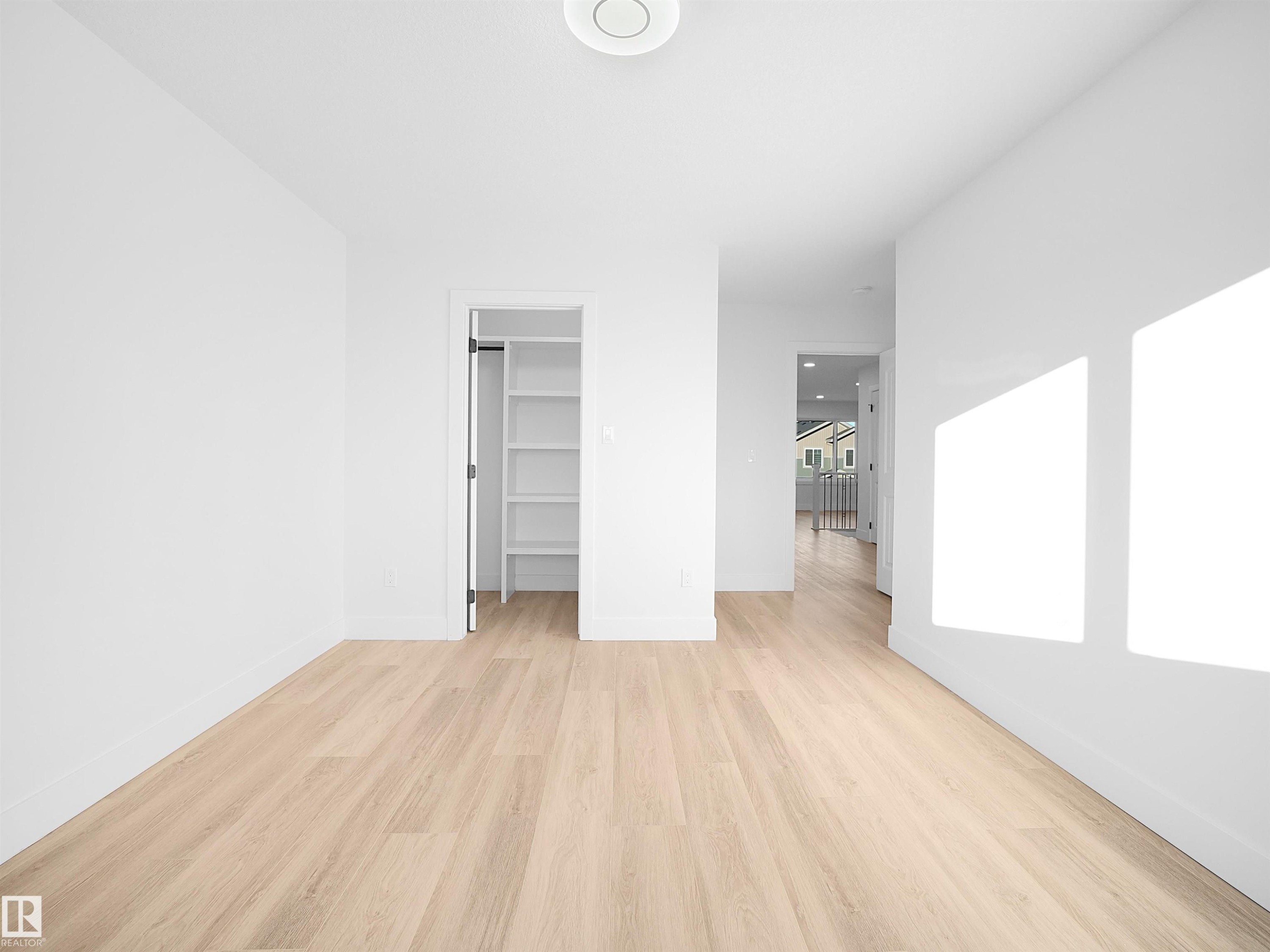 












6907 169 Avenue

,
Edmonton,




AB
T5Z 0H2

