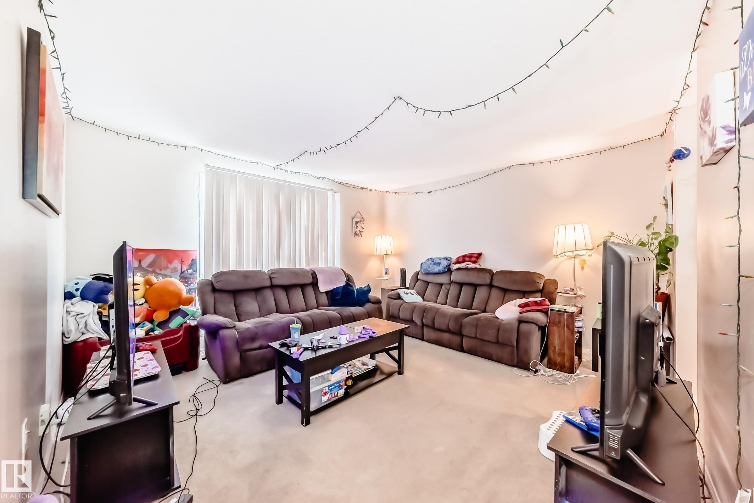 












208 11421 34 Street

,
Edmonton,




AB
T5W 5J7

