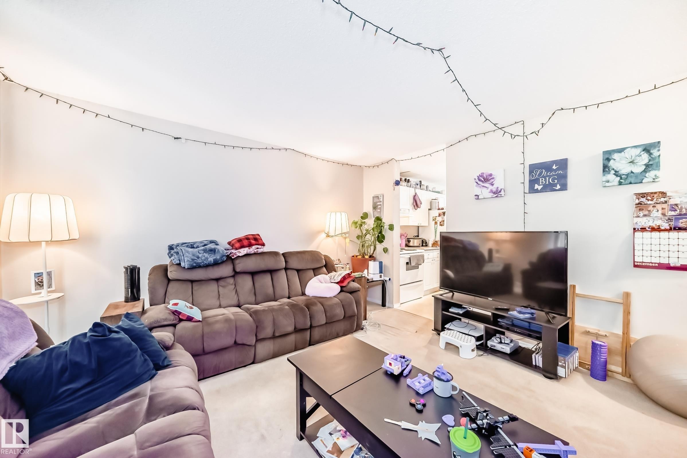 












208 11421 34 Street

,
Edmonton,




AB
T5W 5J7

