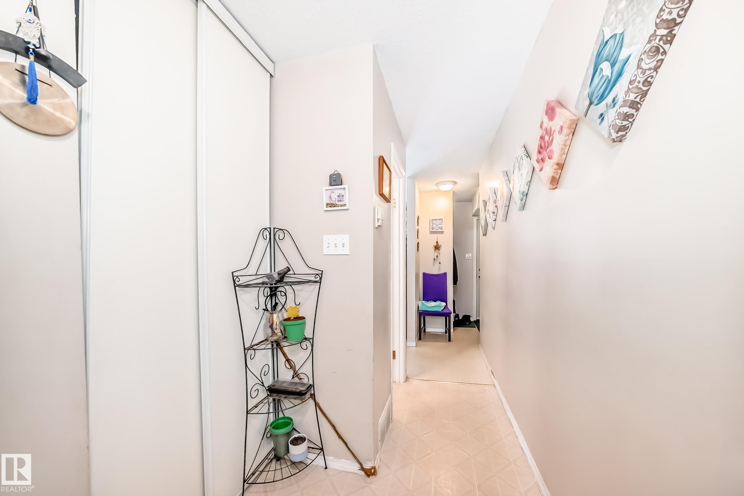 












208 11421 34 Street

,
Edmonton,




AB
T5W 5J7

