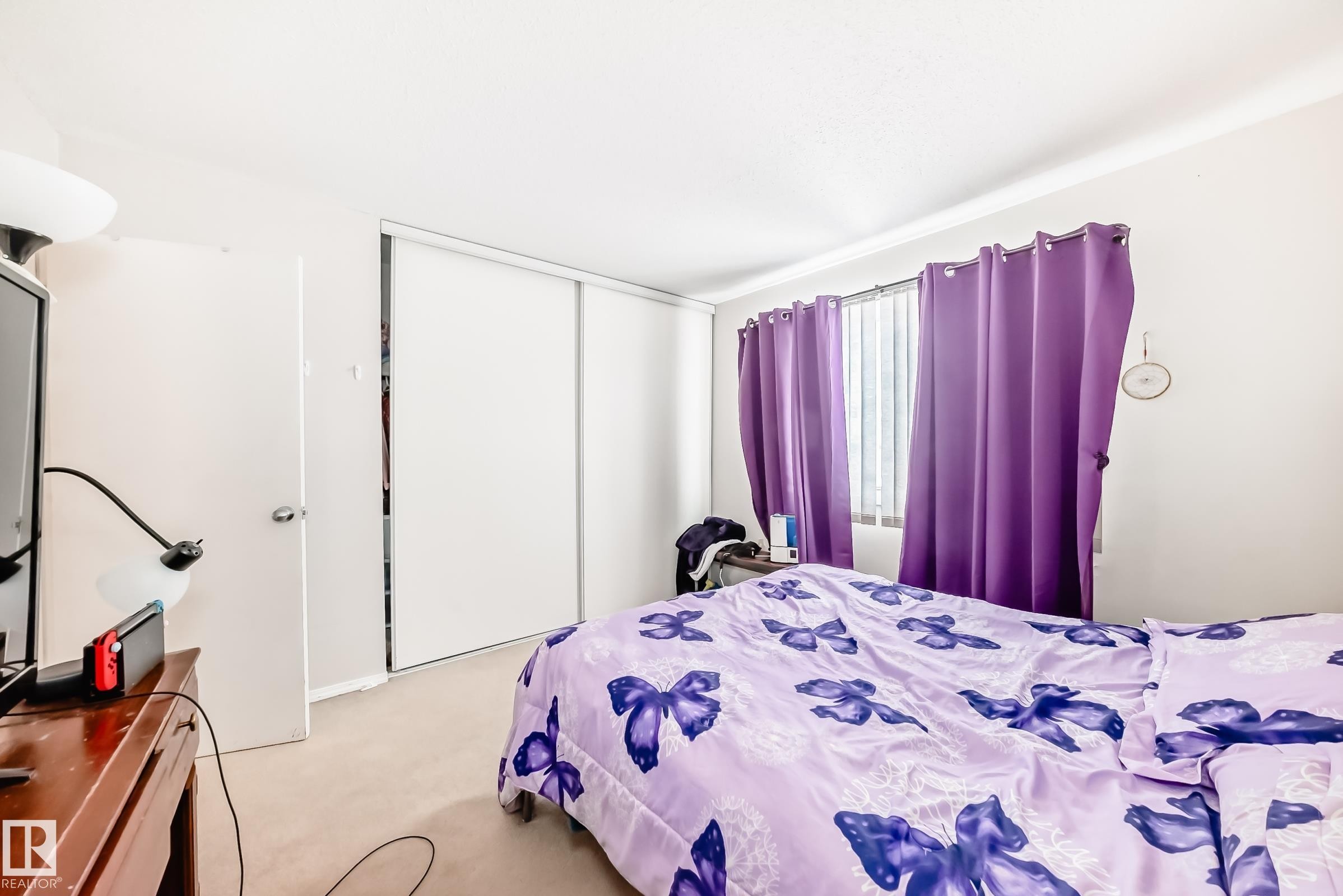 












208 11421 34 Street

,
Edmonton,




AB
T5W 5J7

