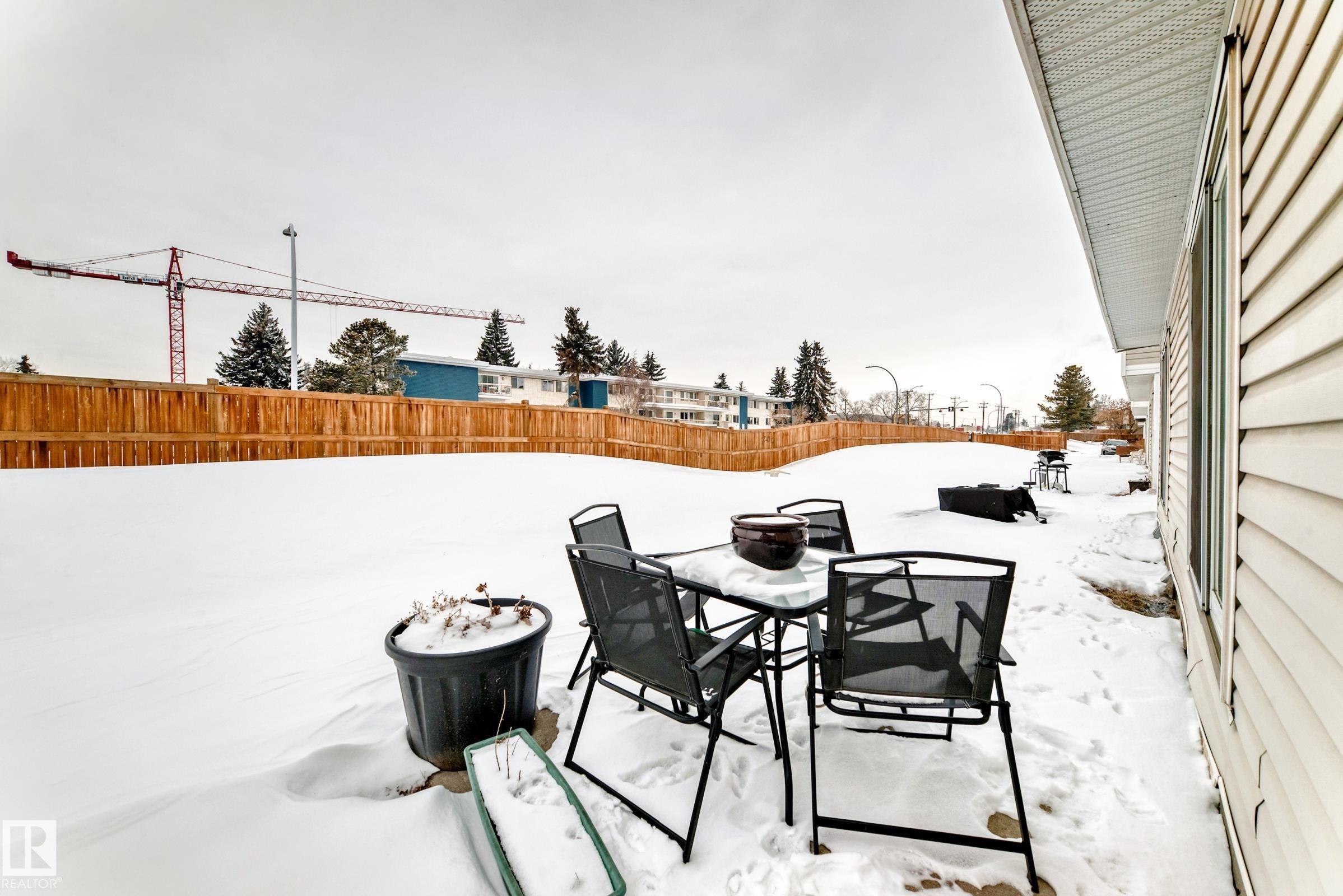 












208 11421 34 Street

,
Edmonton,




AB
T5W 5J7

