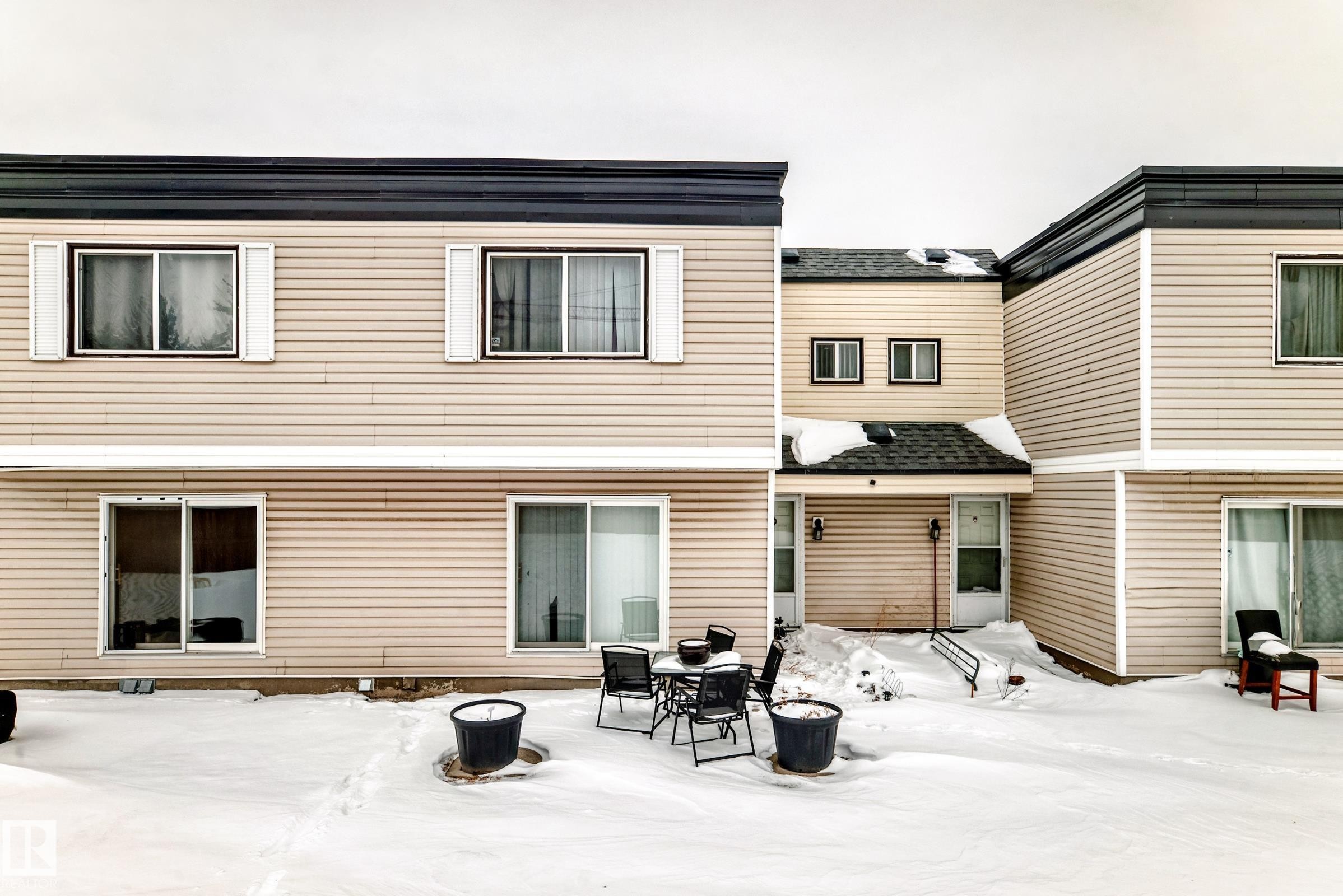 












208 11421 34 Street

,
Edmonton,




AB
T5W 5J7

