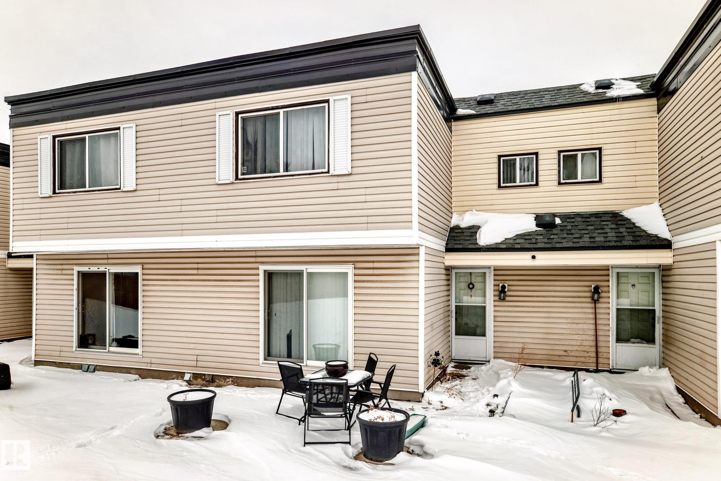 












208 11421 34 Street

,
Edmonton,




AB
T5W 5J7

