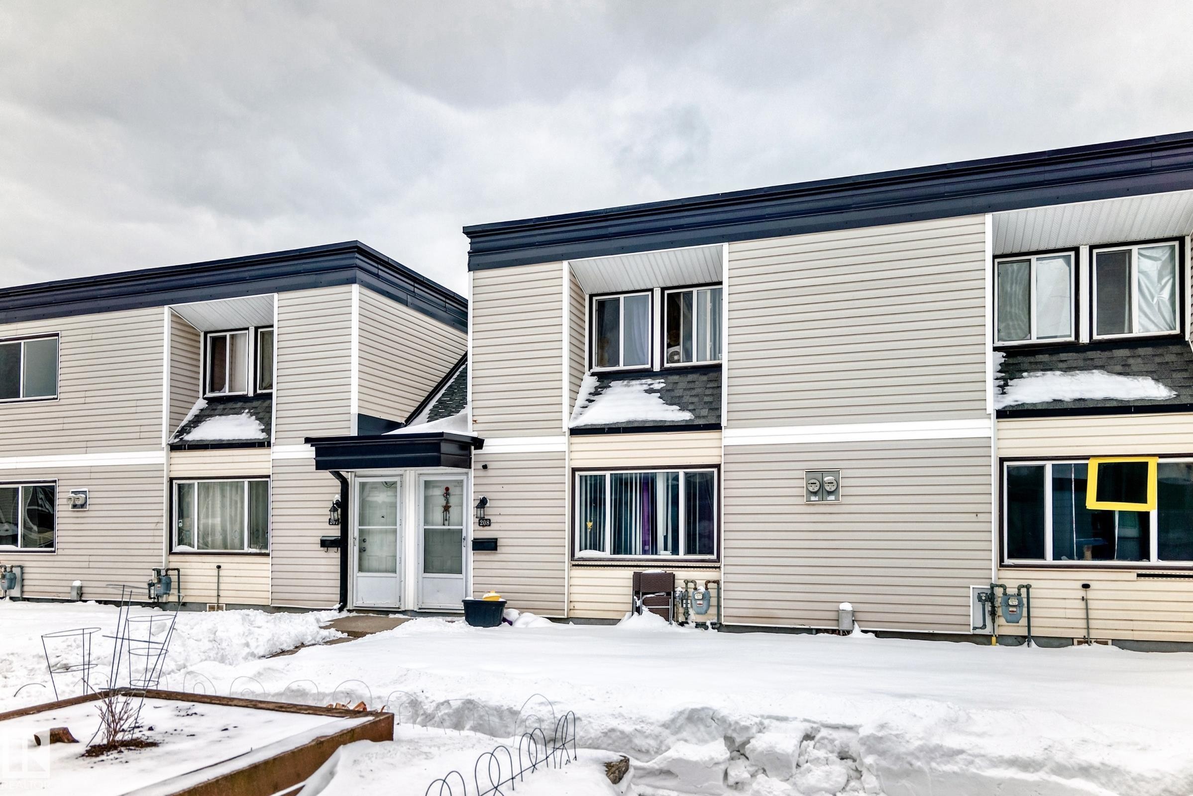 












208 11421 34 Street

,
Edmonton,




AB
T5W 5J7

