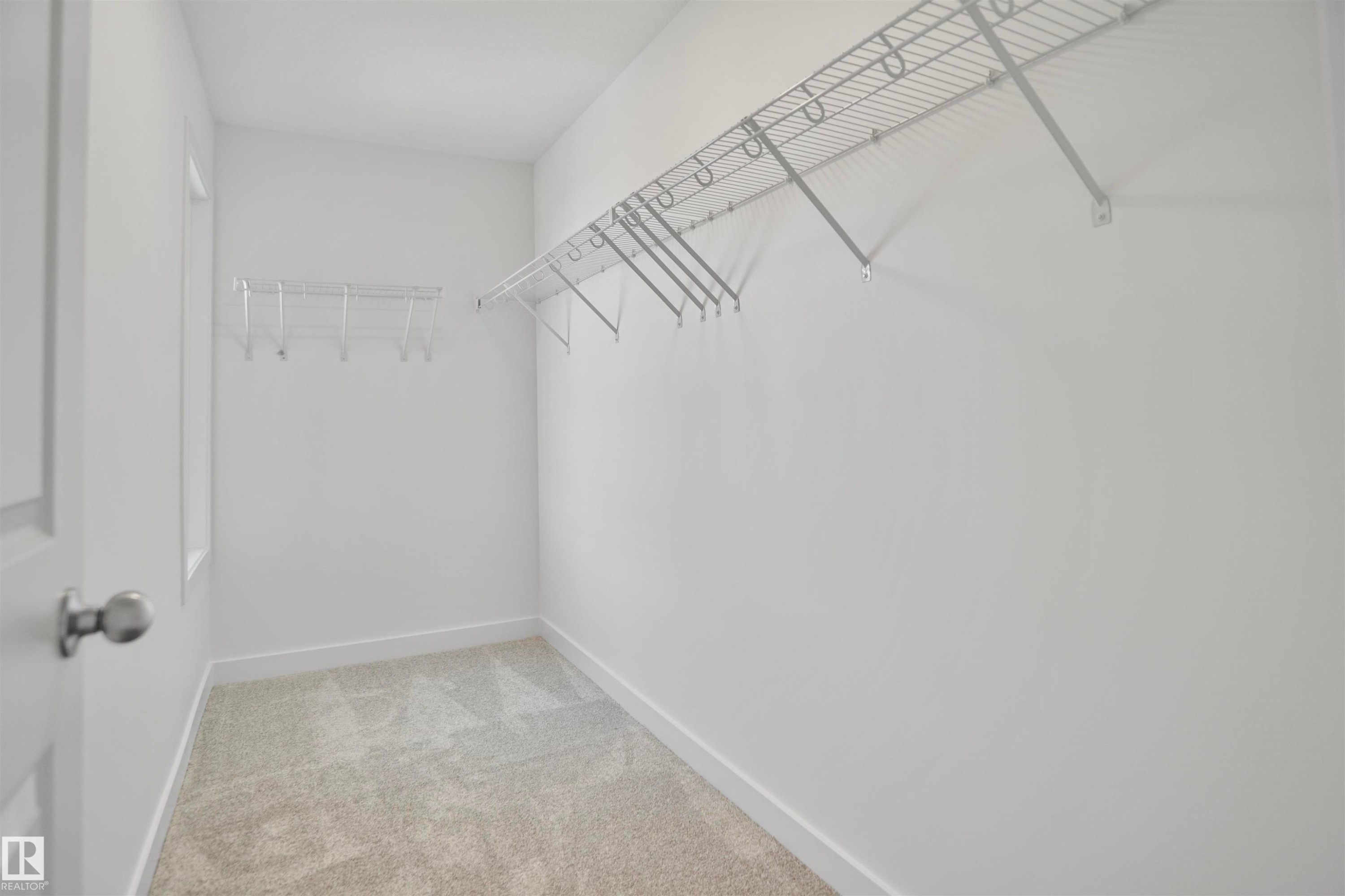 












8464 183 Avenue

,
Edmonton,




AB
T5Z 0L5

