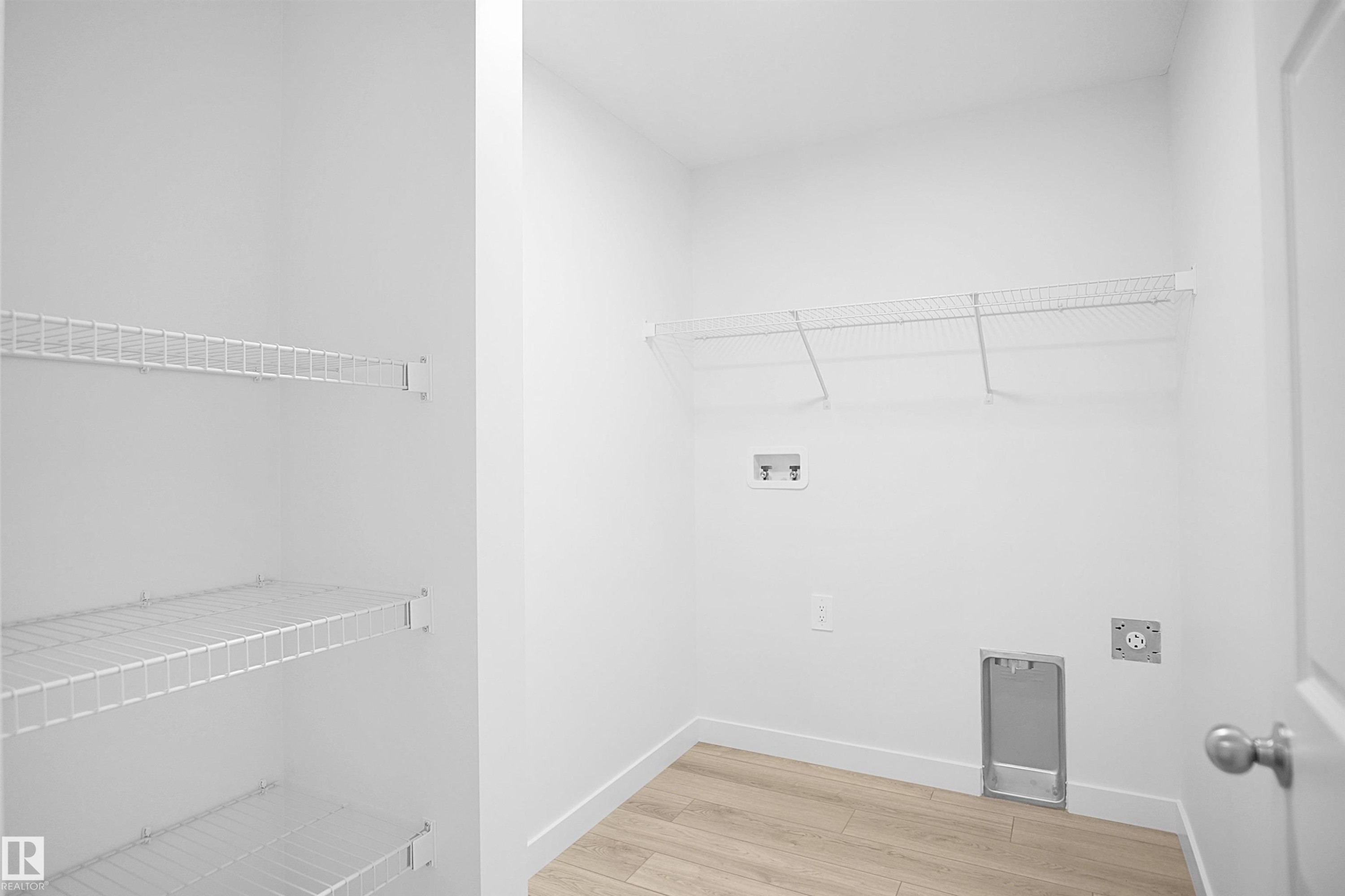












8464 183 Avenue

,
Edmonton,




AB
T5Z 0L5


