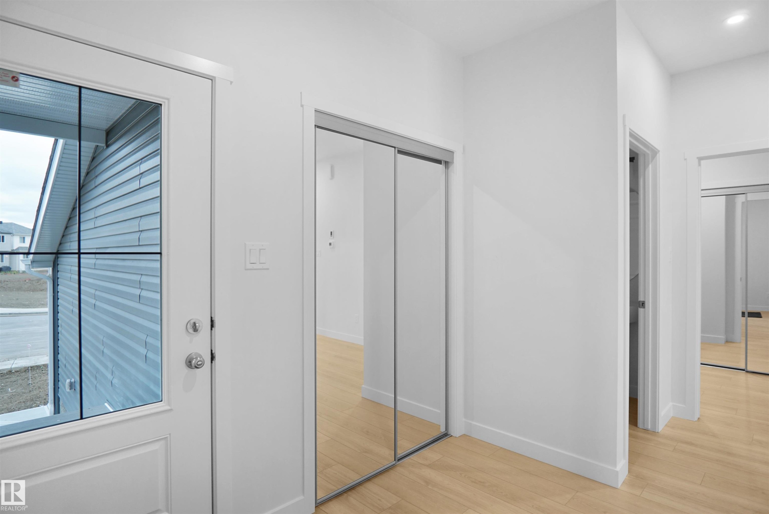 












1173 SOUTH CREEK Wynd

,
Stony Plain,




AB
T7Z 0M1

