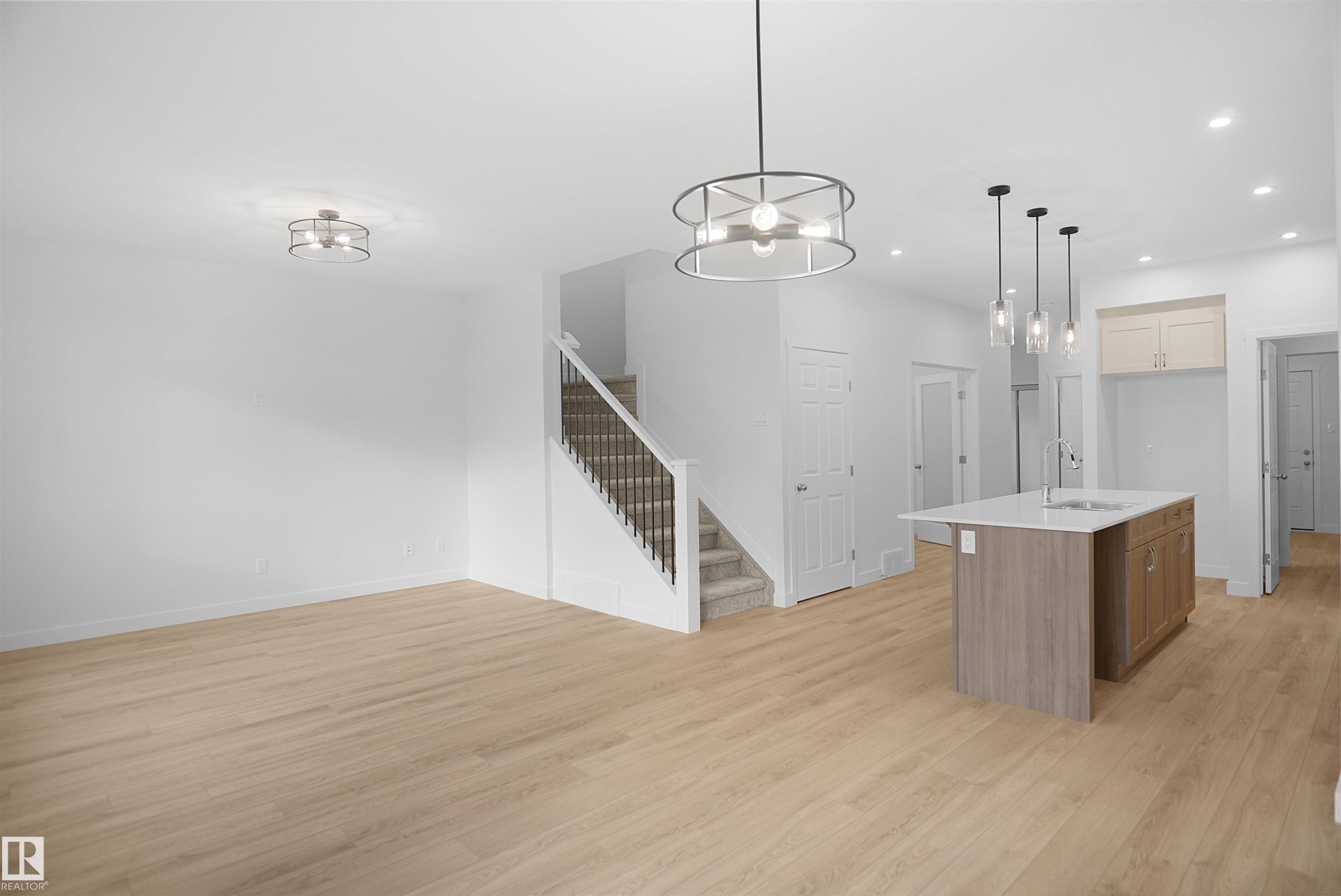 












1173 SOUTH CREEK Wynd

,
Stony Plain,




AB
T7Z 0M1

