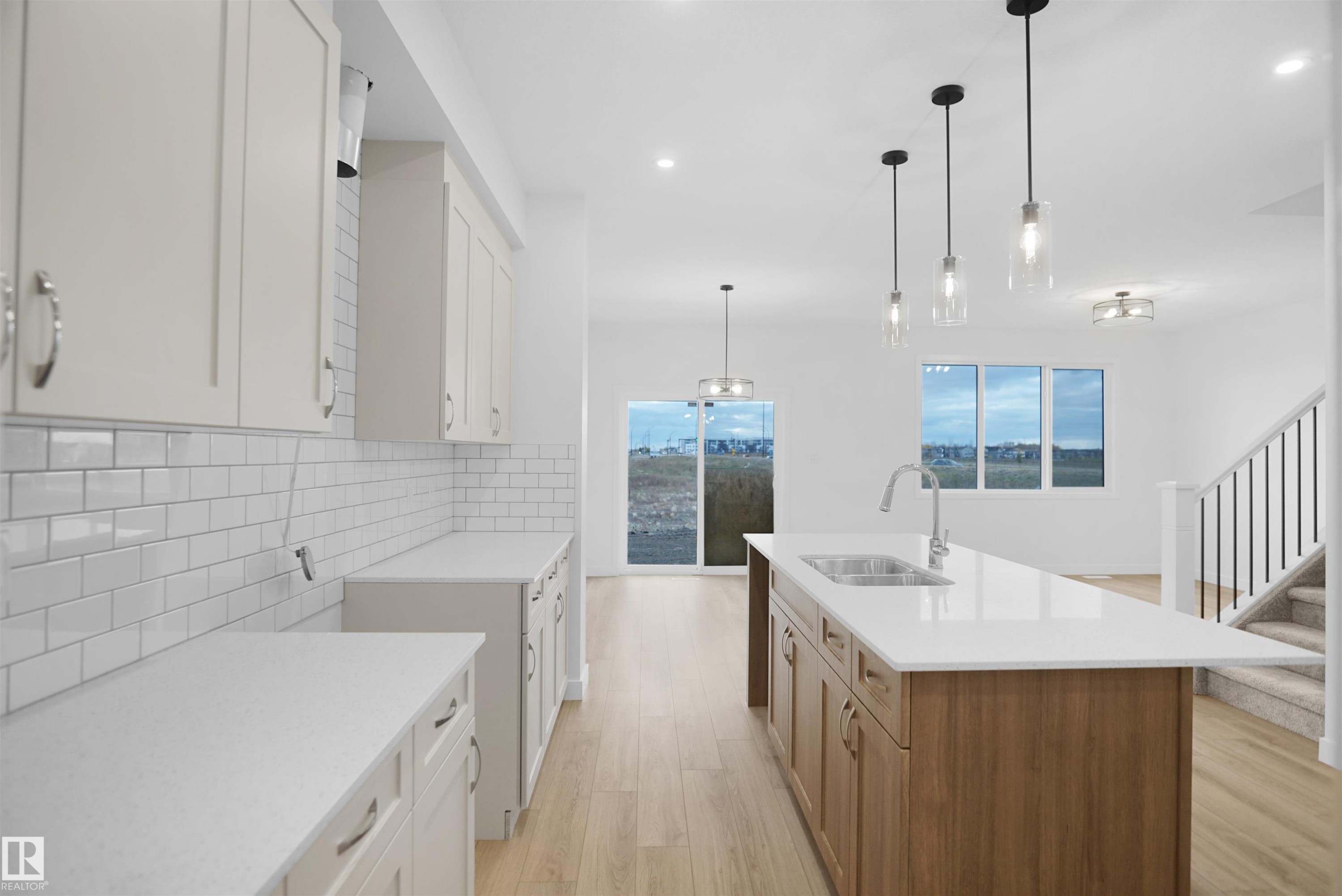 












1173 SOUTH CREEK Wynd

,
Stony Plain,




AB
T7Z 0M1

