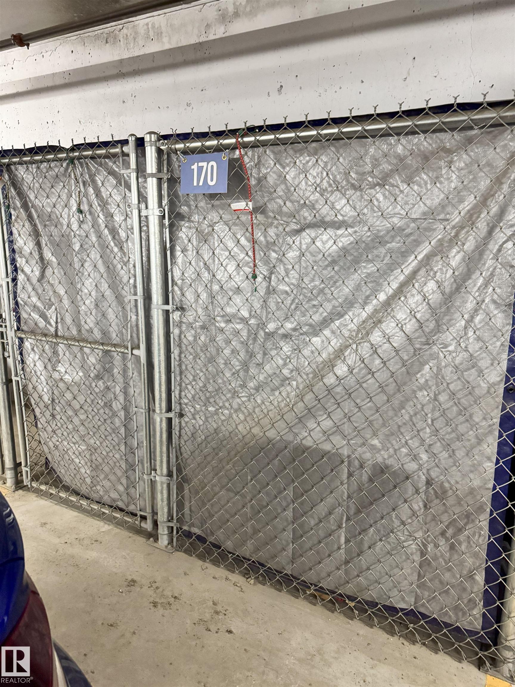 












406 667 WATT Boulevard

,
Edmonton,




AB
T6X 0Y2

